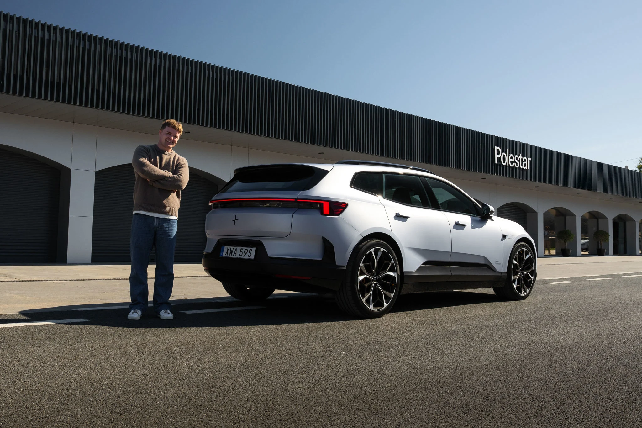 Polestar 4 SUV-Simon