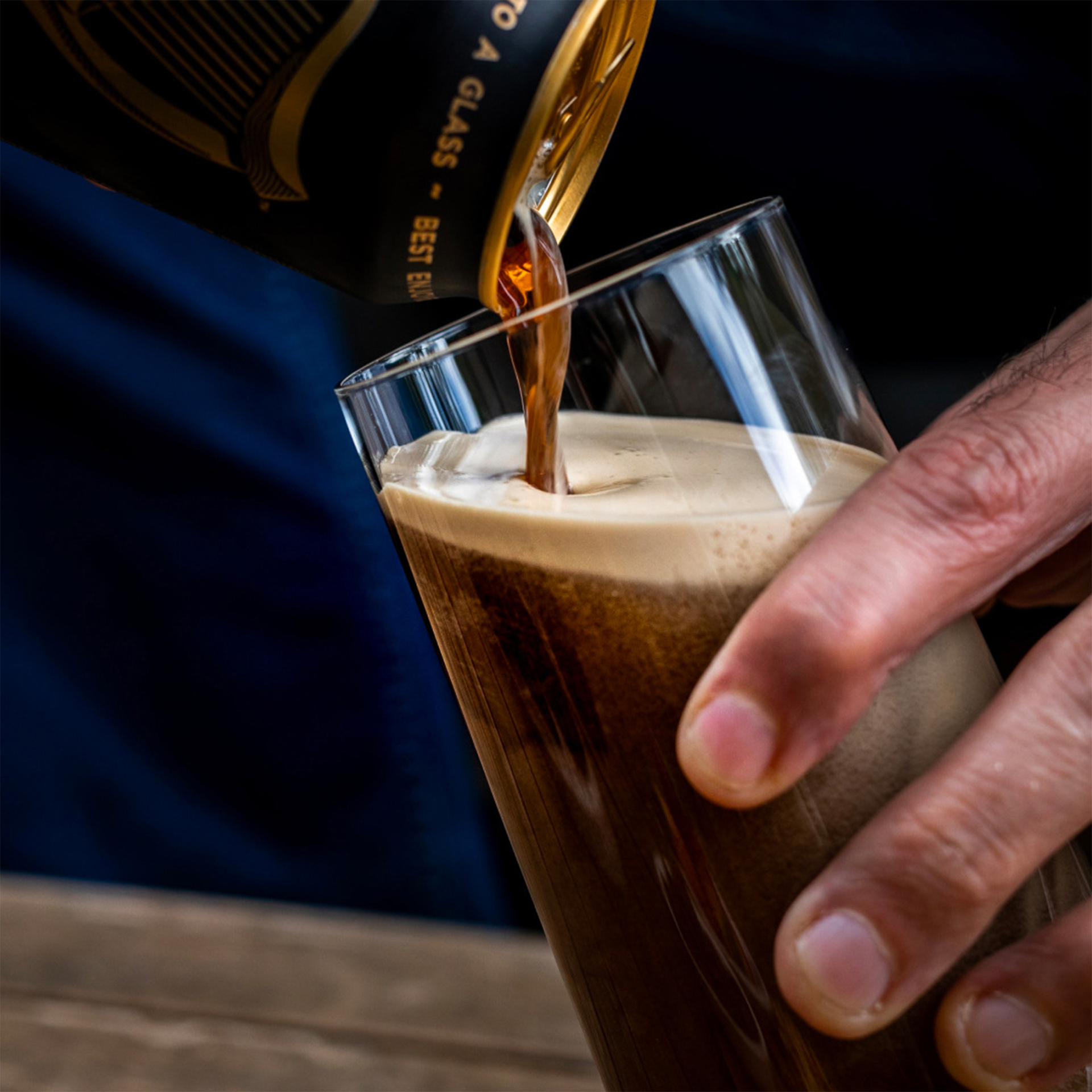 Guinness Nitrosurge: Learn About the Device & Cans | Guinness® EN