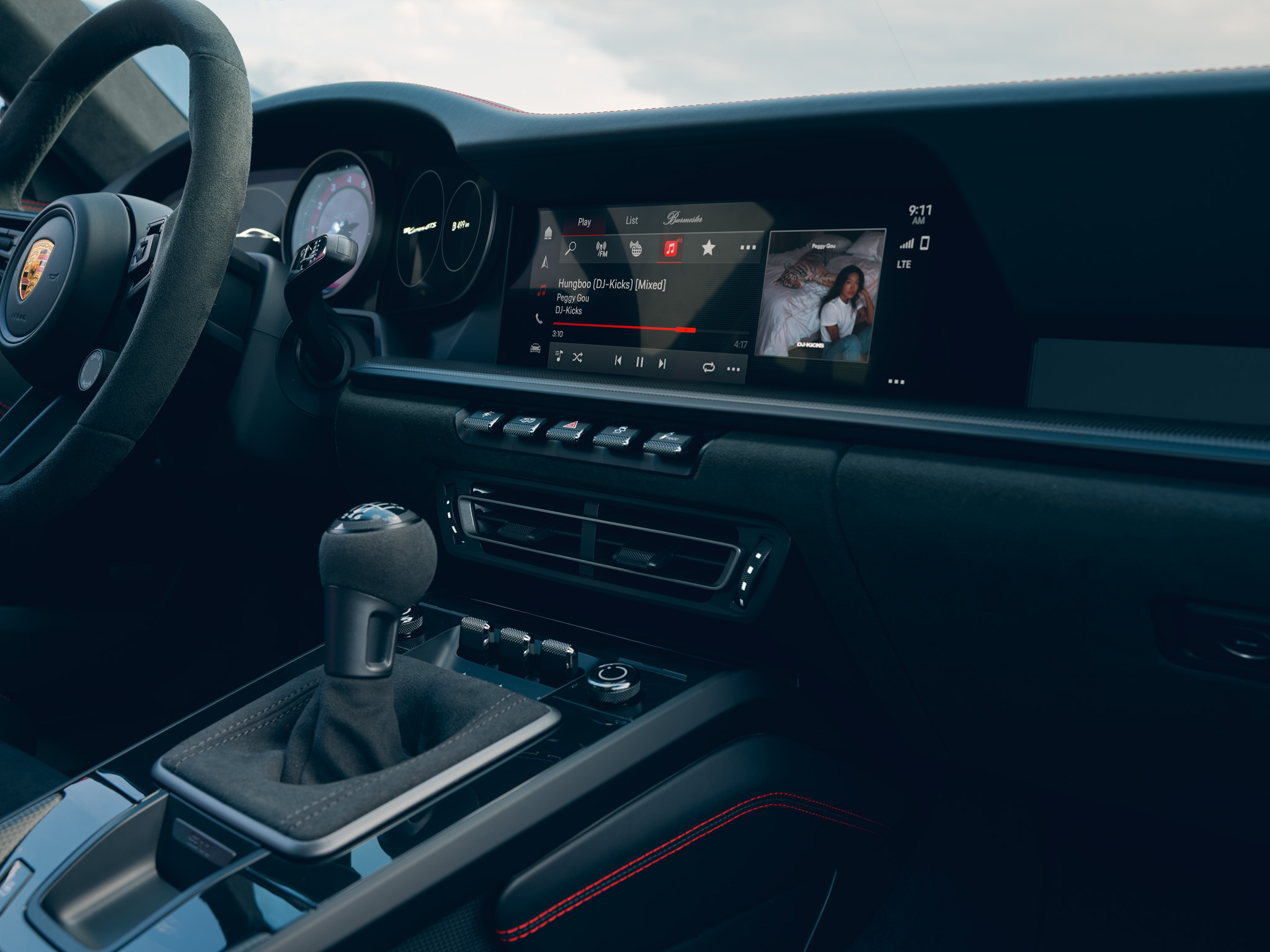 Porsche 911 interior