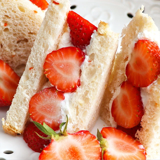 딸기 샌드위치 레시피