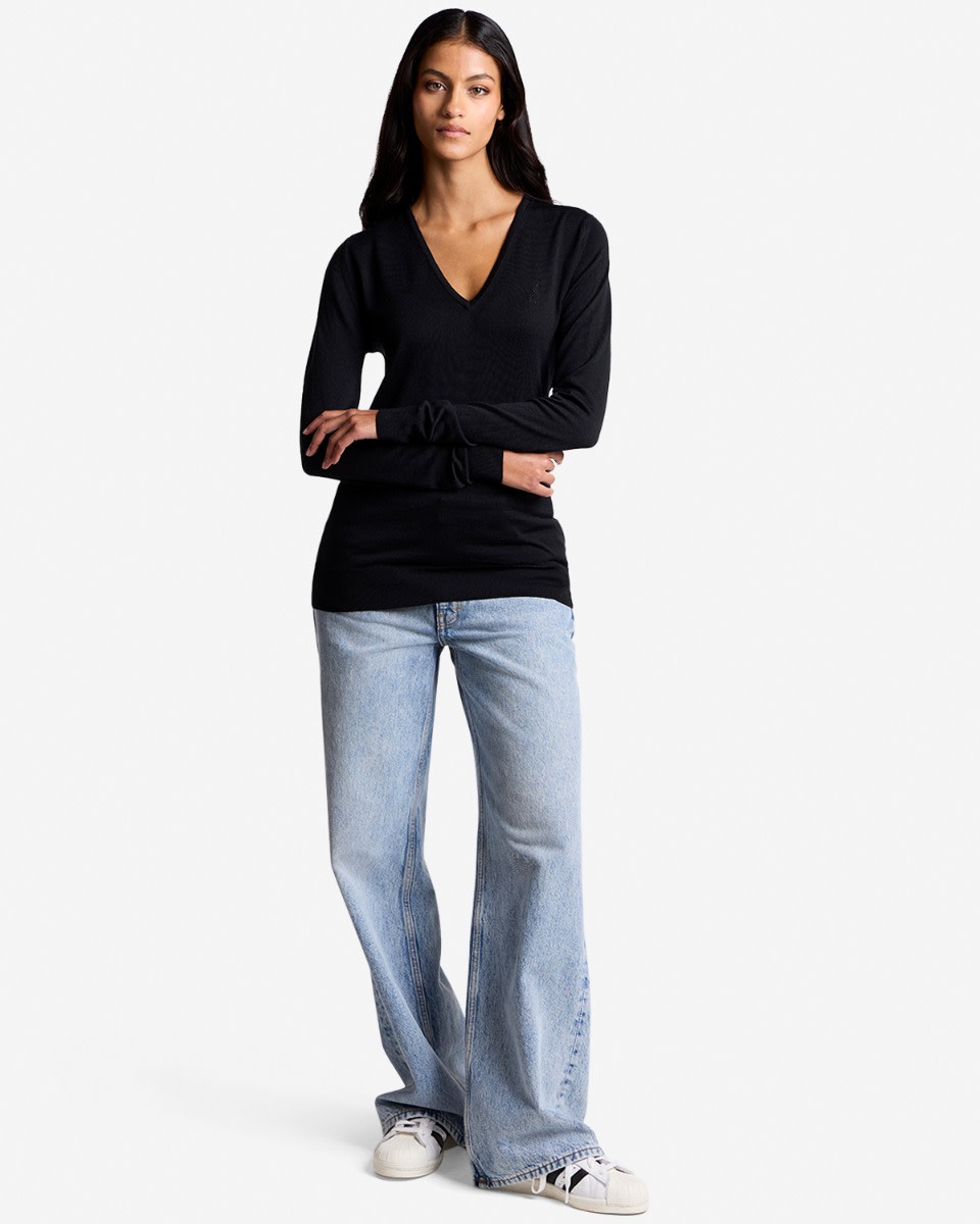 LFC X John Smedley Extra Fine Merino Wool Womens V-Neck Jumper Black - Image 4