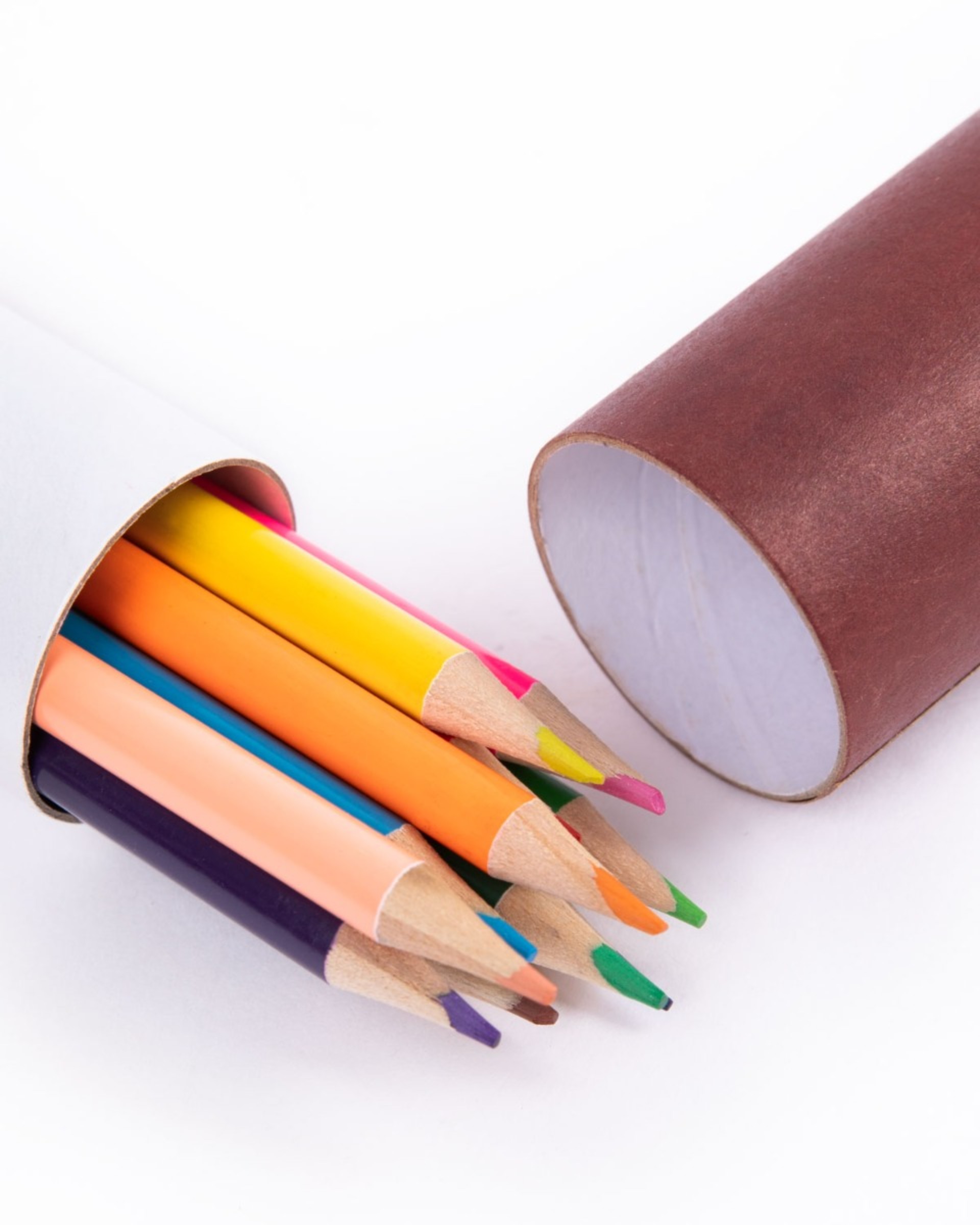 Crayons de couleur LFC en tube - Image 4