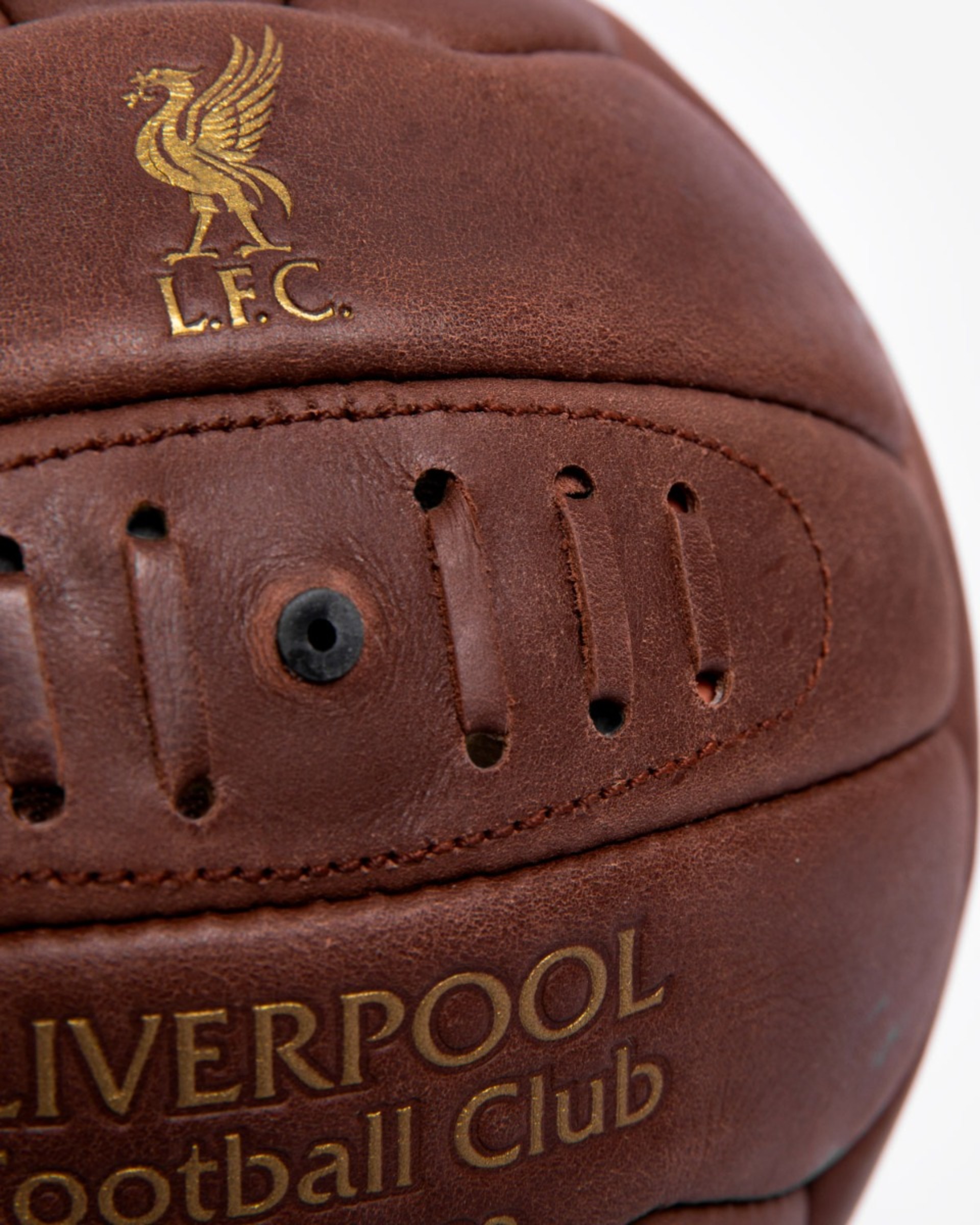 Pelota retro de piel LFC talla 5 - Image 2