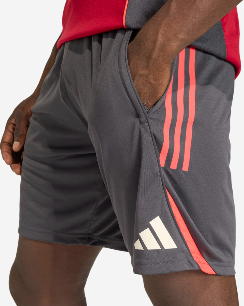 LFC adidas Mens 25/26 Training Shorts Black - Image 4