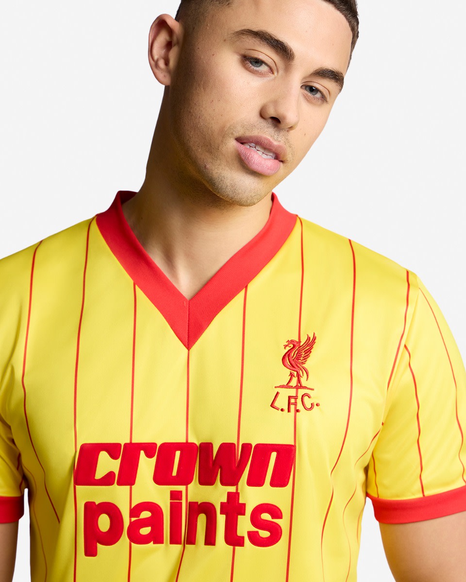 LFC Adults Retro 1982 Away Shirt - Image 2