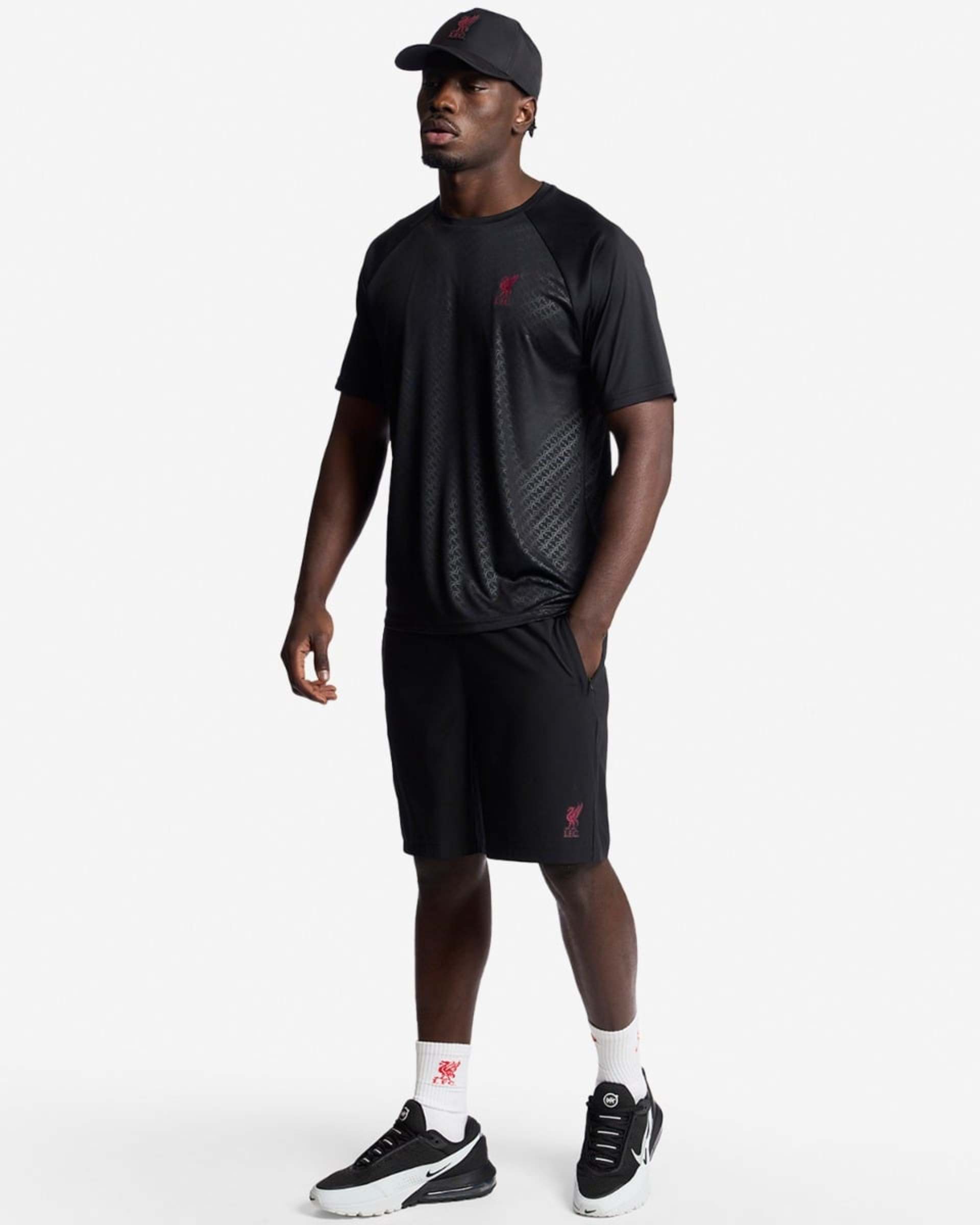 เสื้อยืดลายนูนบุรุษ LFC สีดำ - Image 4