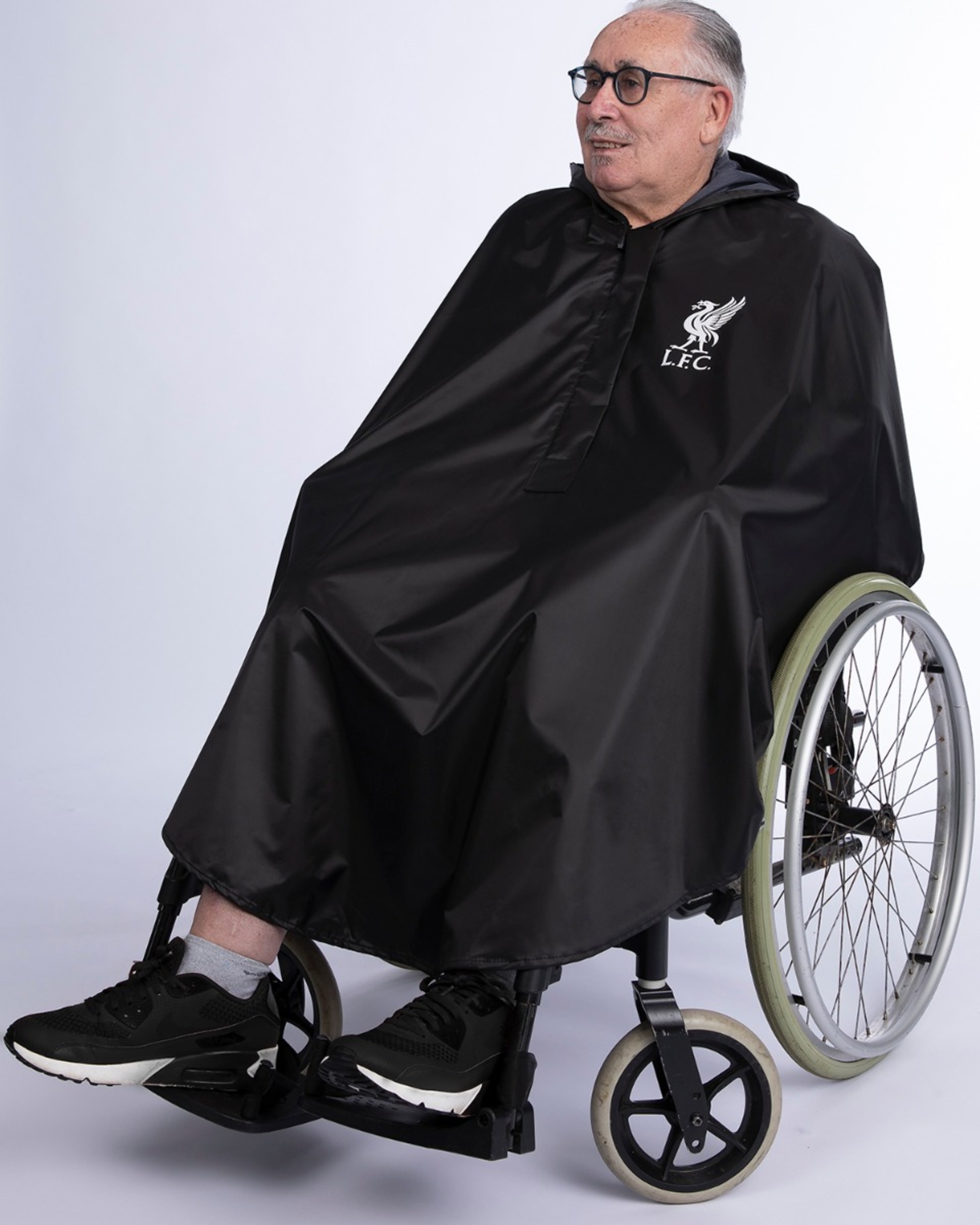 เสื้อปอนโชวีลแชร์ LFC - Image 3