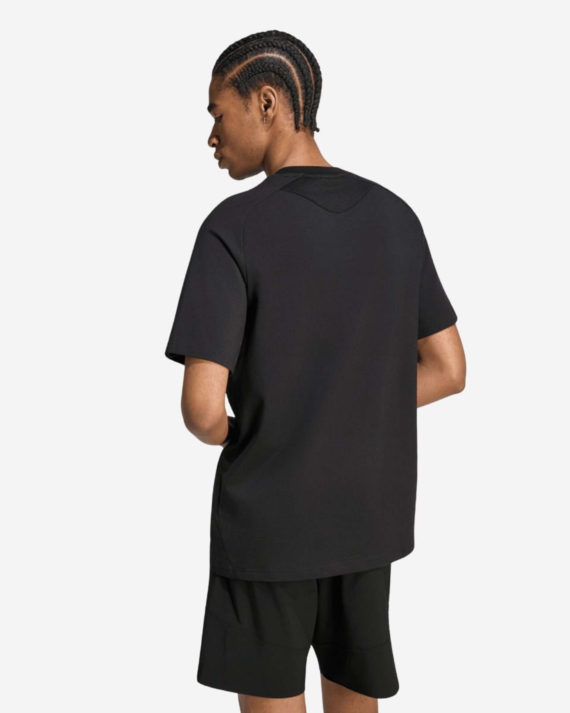LFC adidas Herre Tiro Travel Tee Sort - Image 2