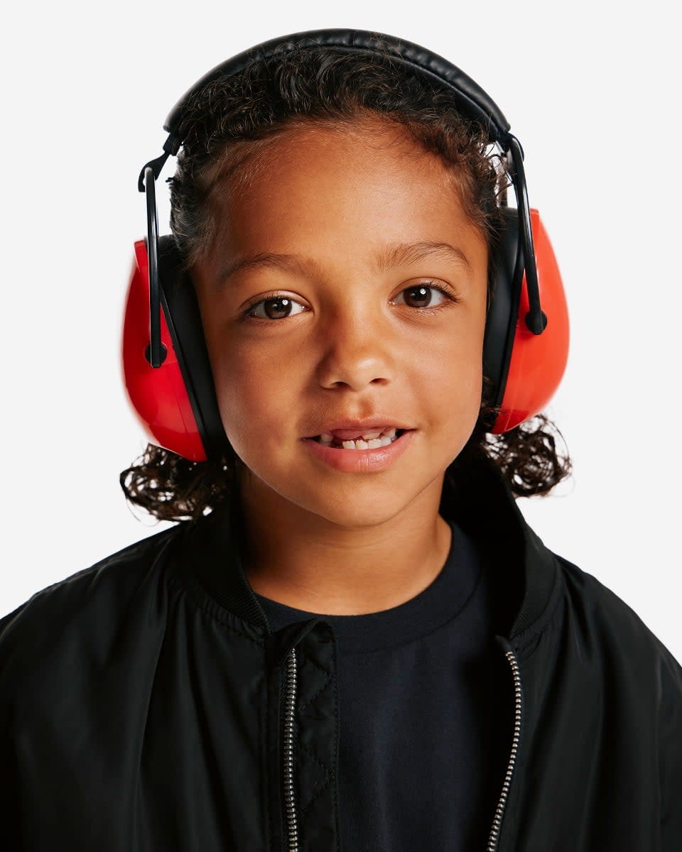 LFC Ear Defenders - Image 3