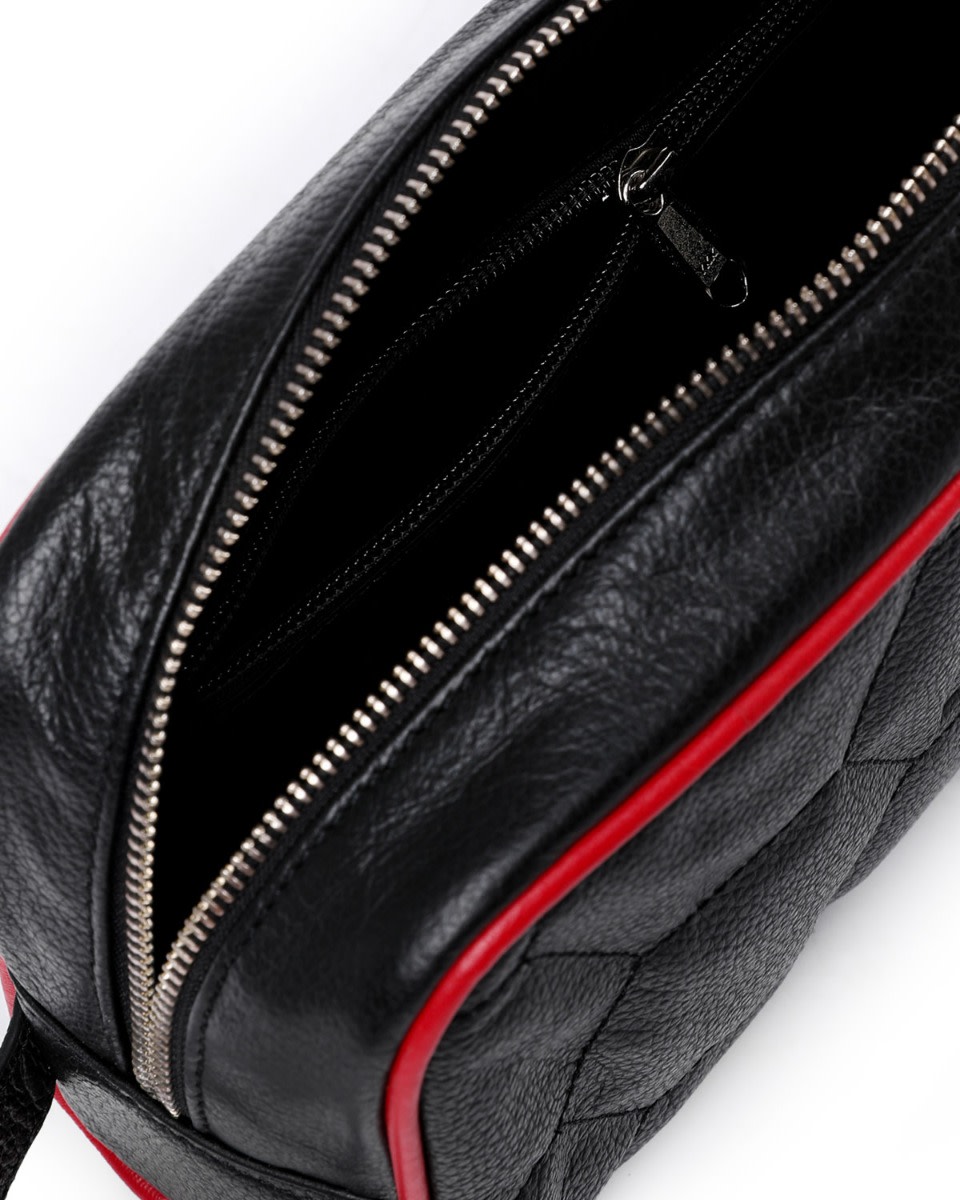 LFC Washbag - Image 3