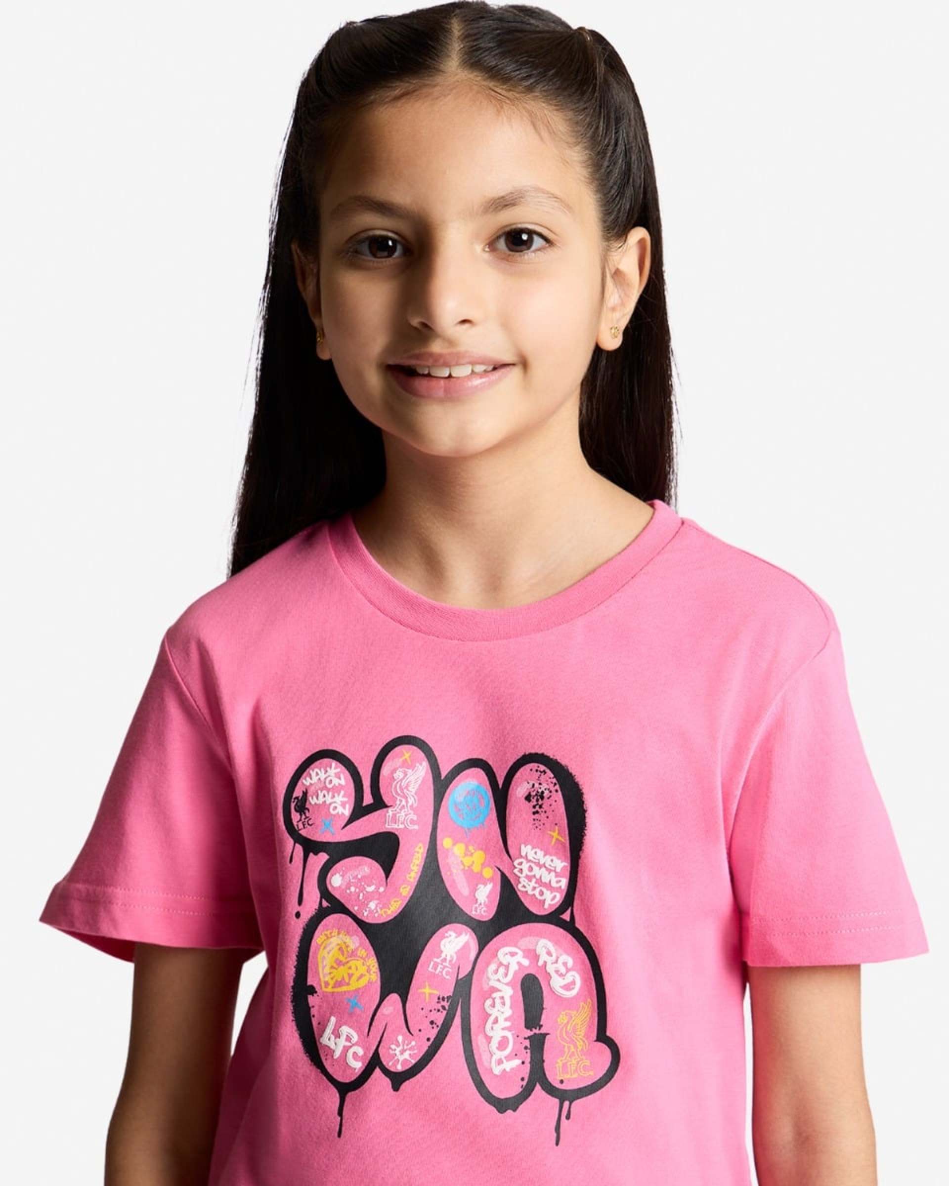 Camiseta LFC Infants YNWA Graffiti rosa - Image 2