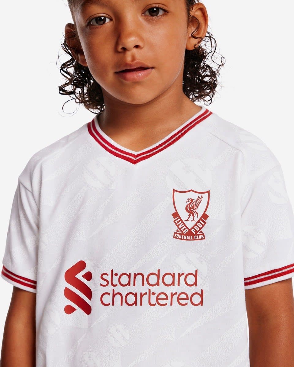 LFC Juniors 26/27 Auswärts-PJs - Image 3