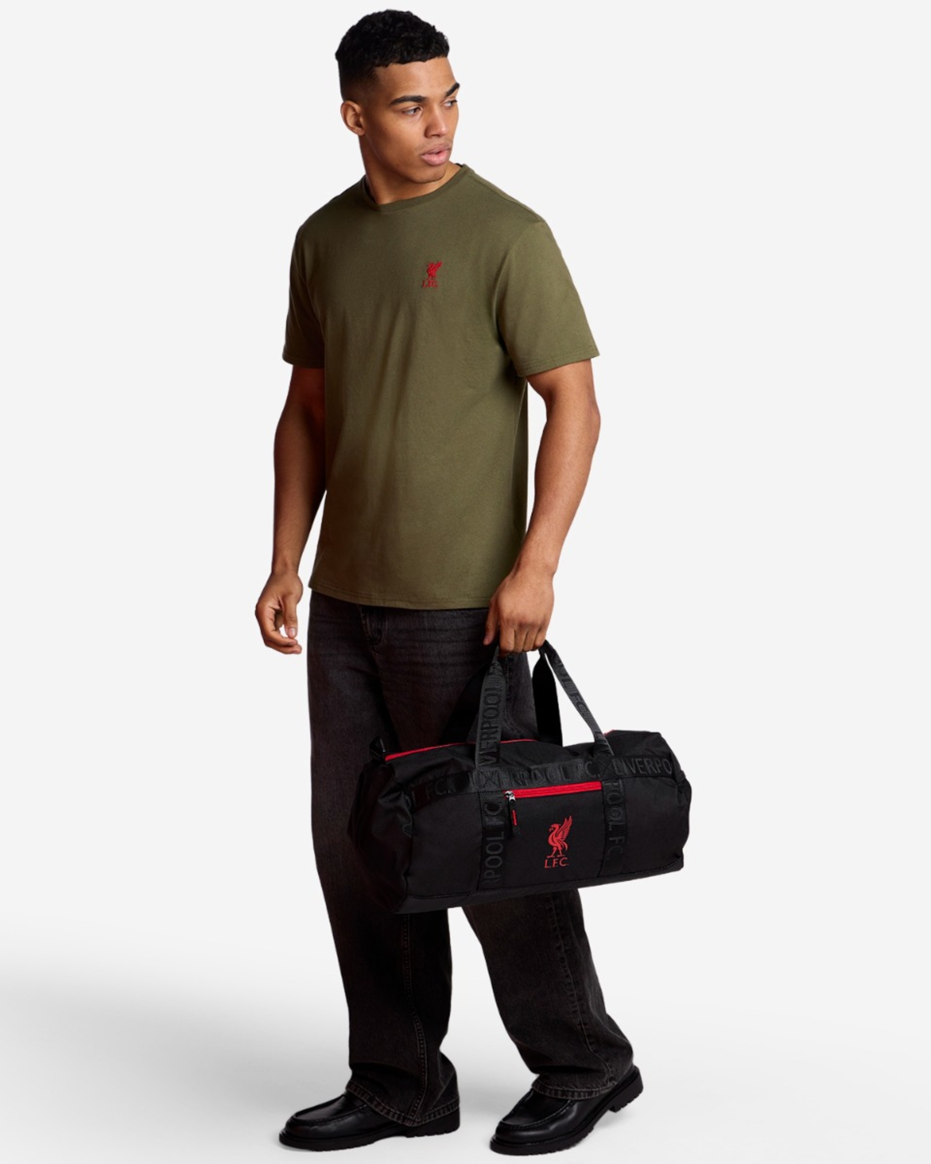 Funda LFC Essentials - Image 3