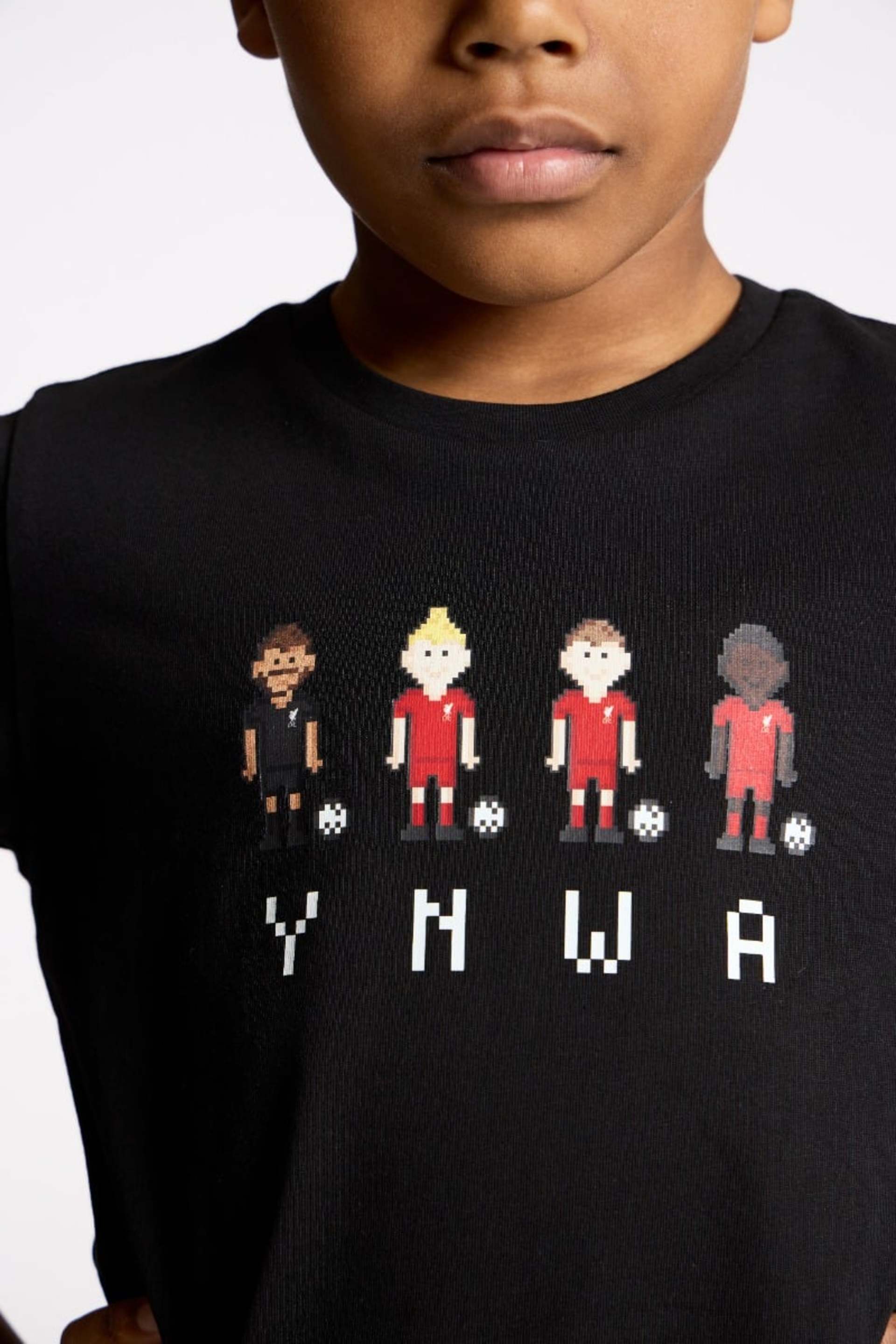 เสื้อยืด LFC เด็กทารก Pixel Players สีดำ - Image 2