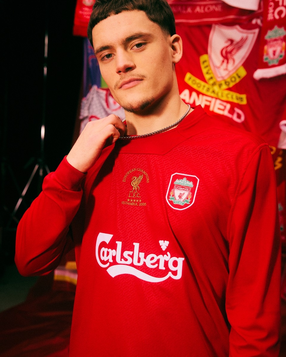  Liverpool FC 長袖シャツ　L size LFC Mens Retro 2005 Istanbul Long Sleeve Shirt | Liverpool FC