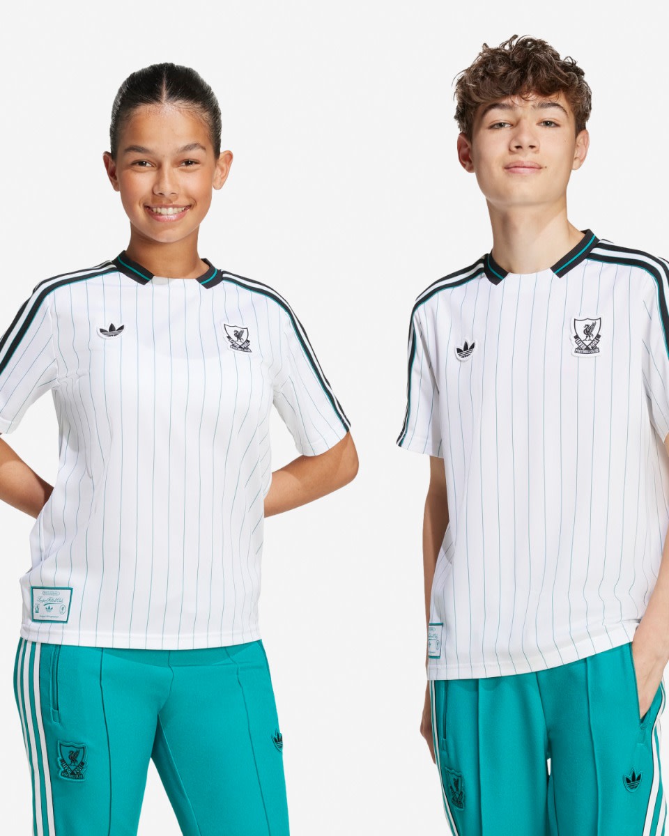LFC adidas Youth 25/26 ไอคอนเจอร์ซีย์ สีขาว - Image 1