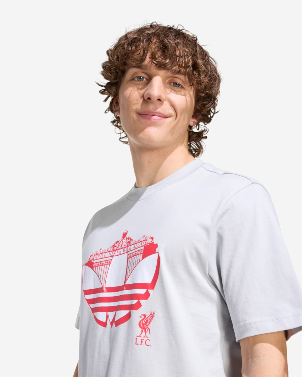 LFC adidas เสื้อยืดลายกราฟิกซีซั่นสำหรับผู้ชายสีเทา - Image 4