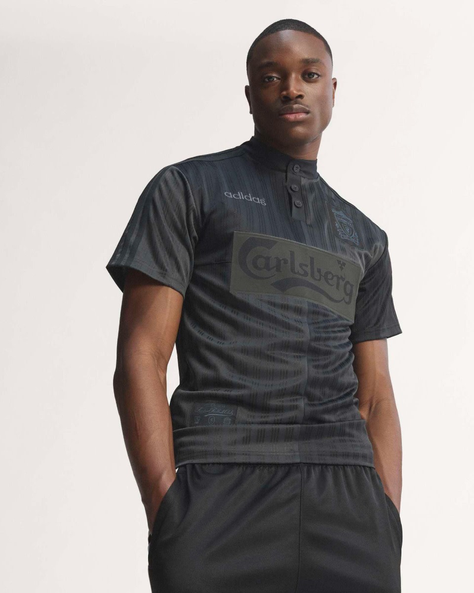 LFC adidas Bringback 95-96 Adults Special Edition Blackout Jersey - Image 4