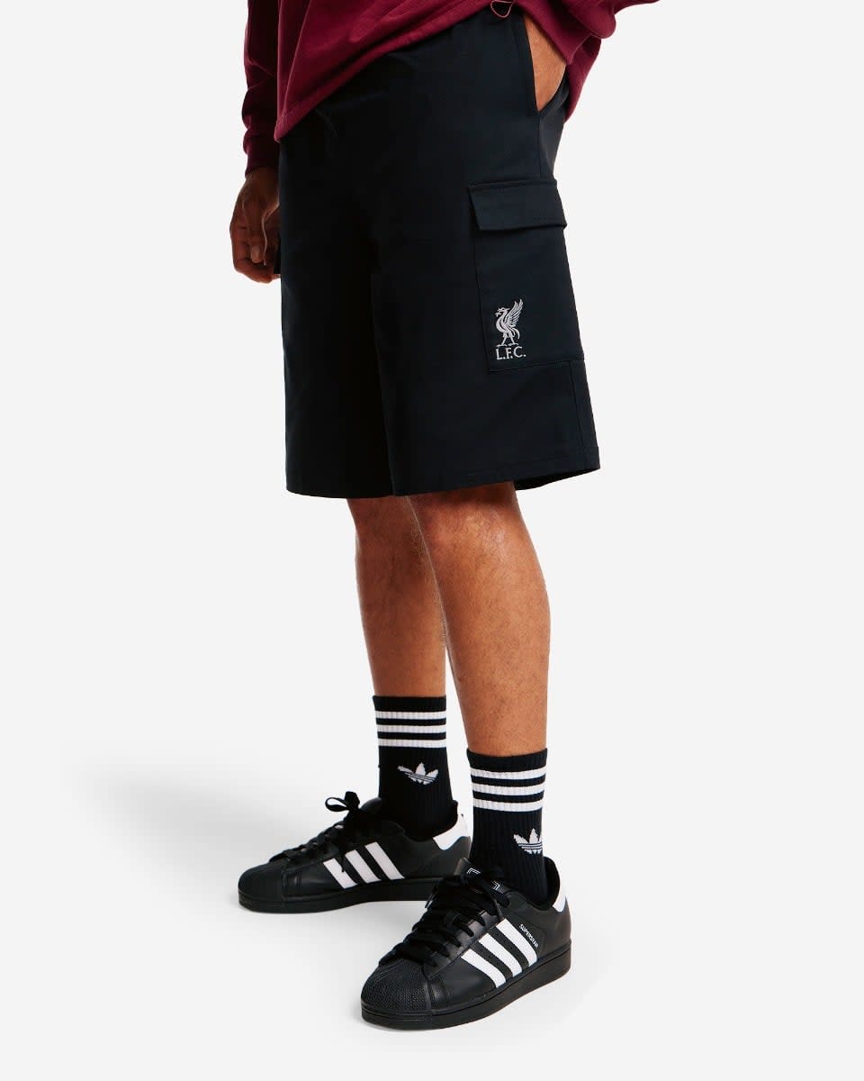 LFC Mens YNWA Cargo Shorts - Image 1