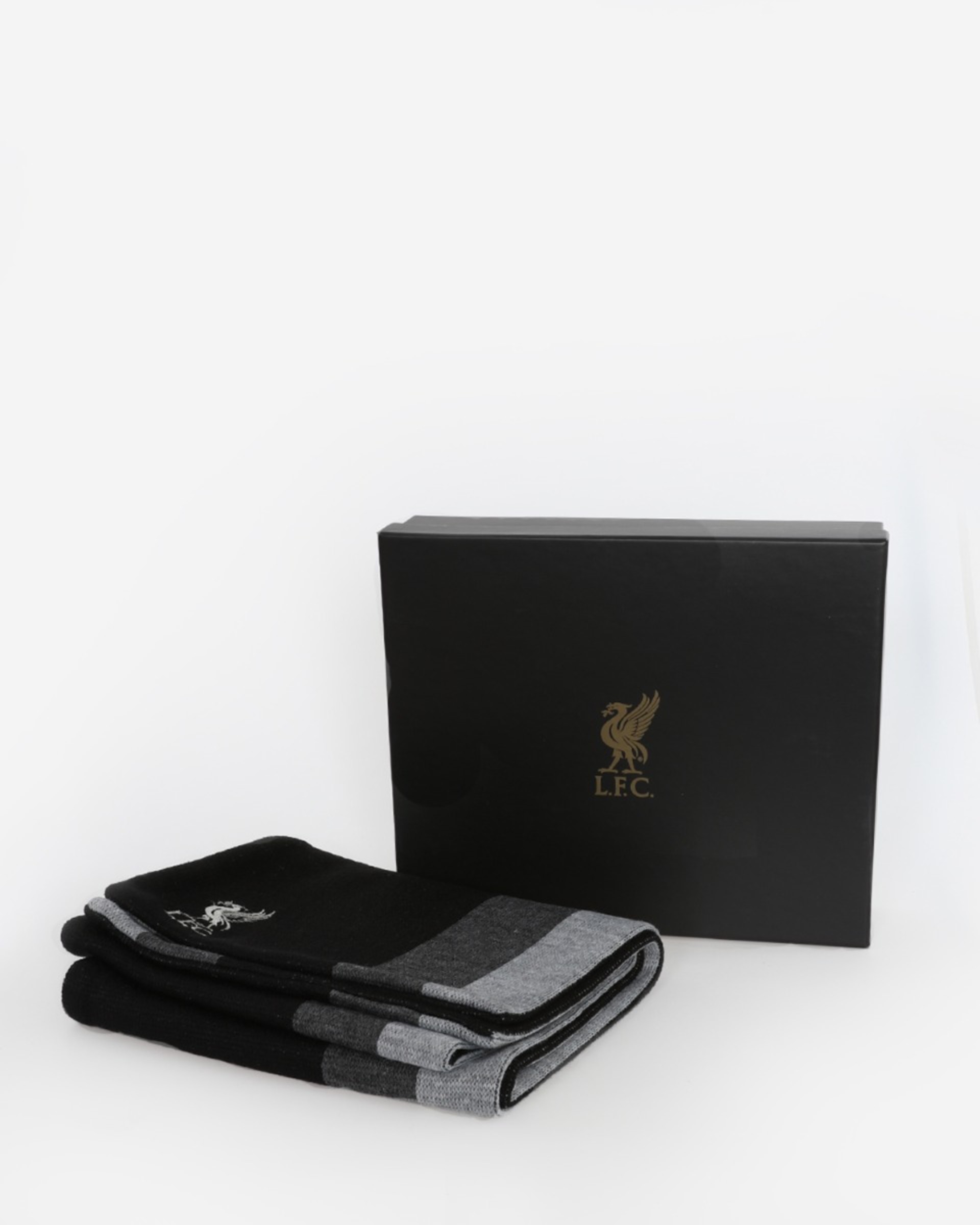 Bufanda bordada tejida LFC - Image 2