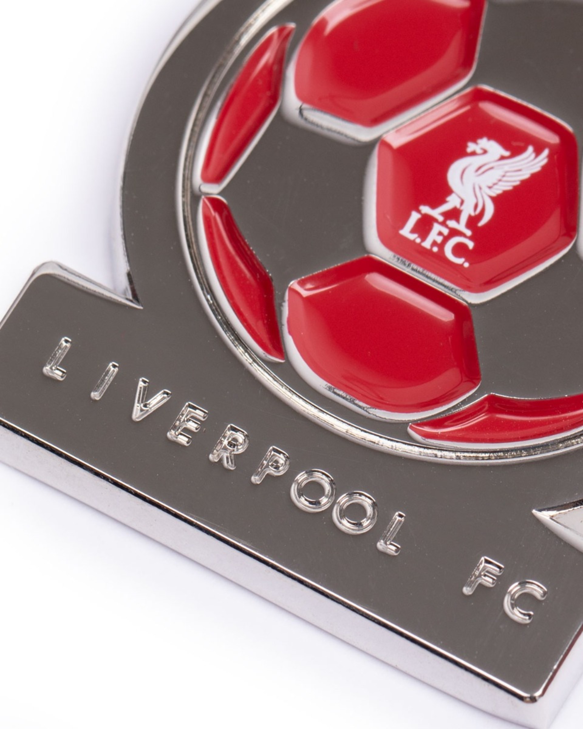 Ensemble insigne, porte-clés et ouvre-bouteille LFC - Image 3