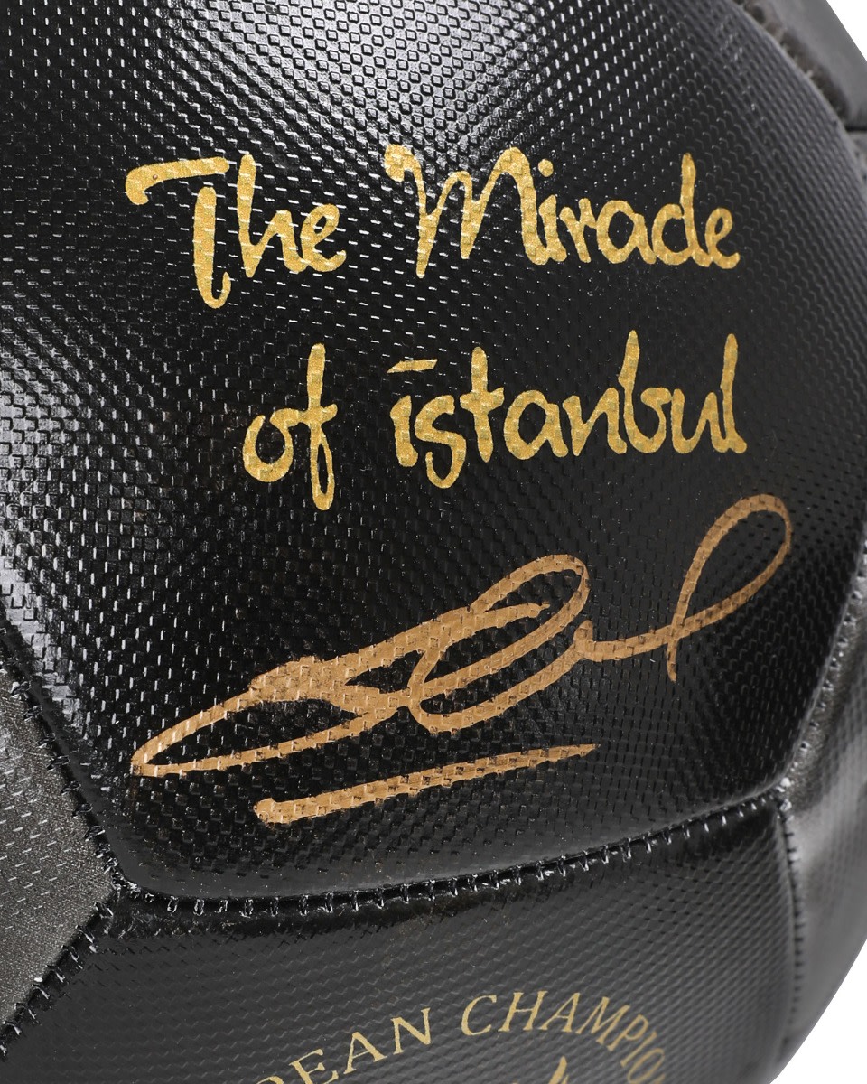 LFC ลงนามเจอร์ราร์ด อิสตันบูล 2005 บ็อกซ์ฟุตบอล - Image 3
