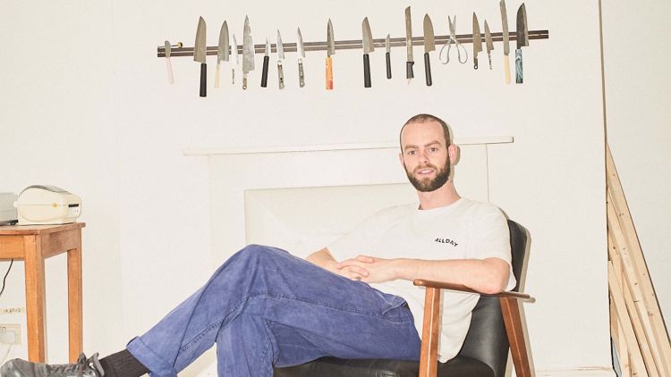 Hugo Worsley: carving out a niche in knives