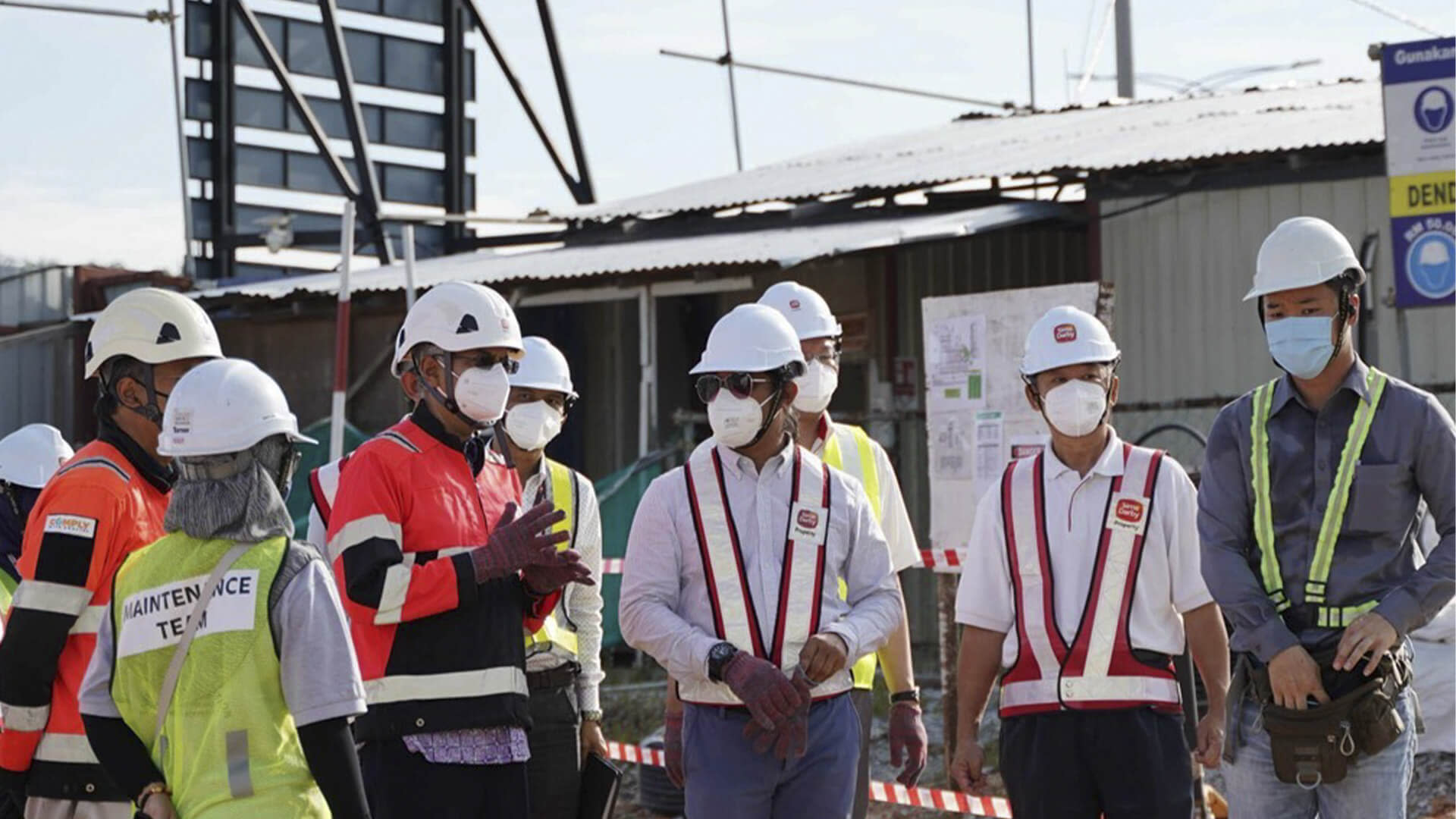 Contractors listening to safety instructions