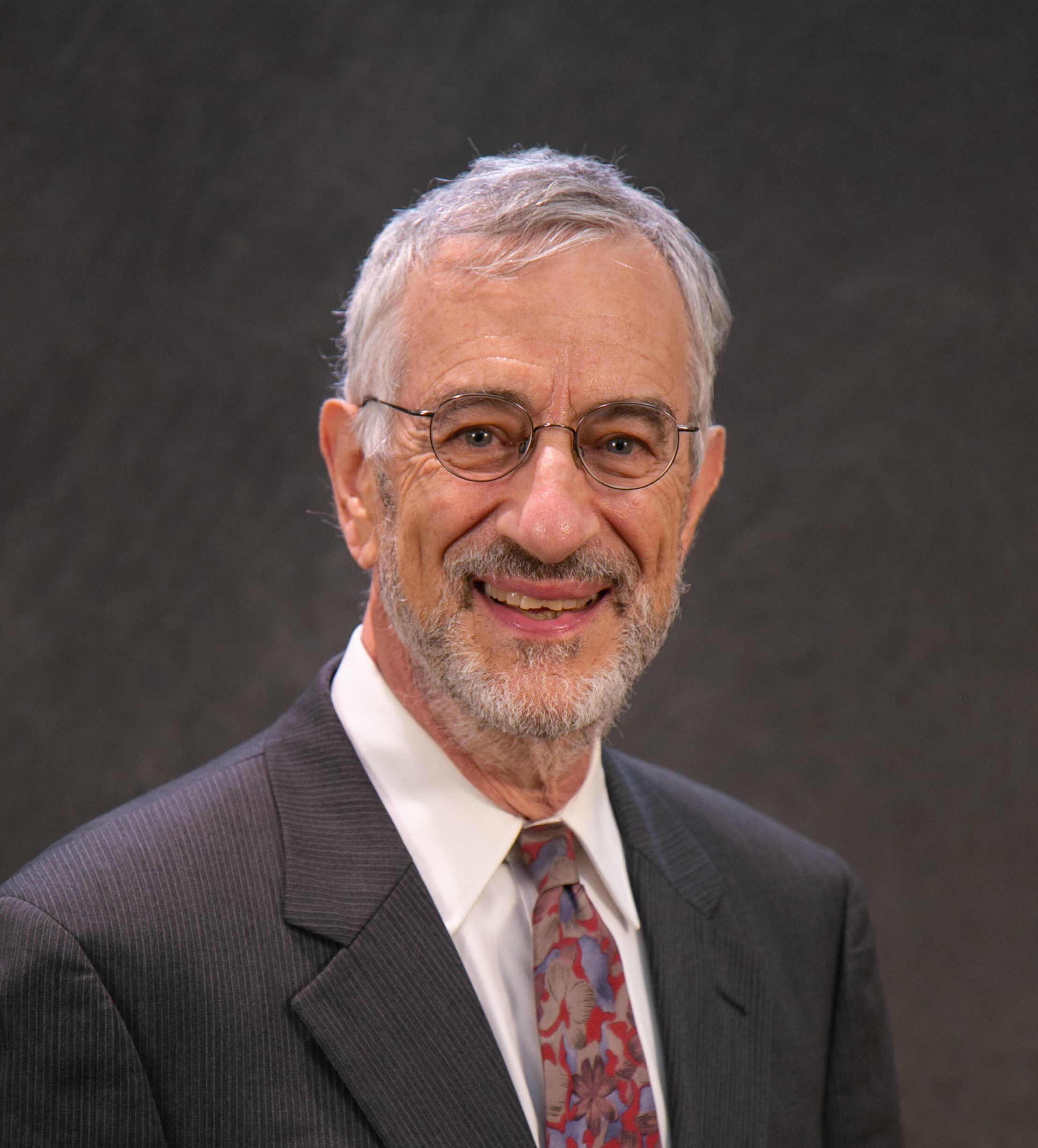 Headshot of Ken Simonson