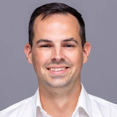Headshot of James Arvin