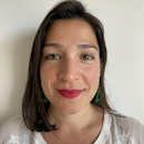 Headshot of Manuela Santos