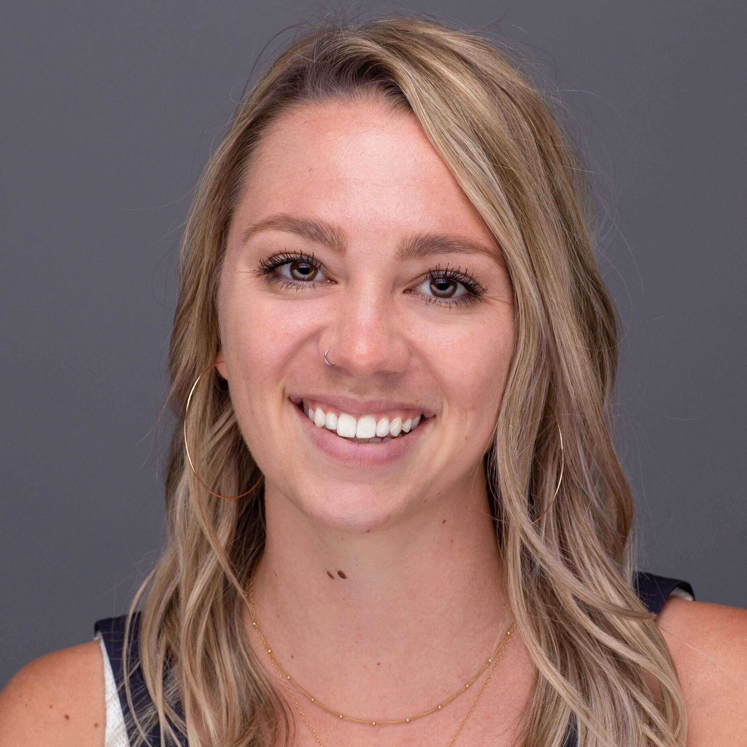 Headshot of Alyssa Haeussler