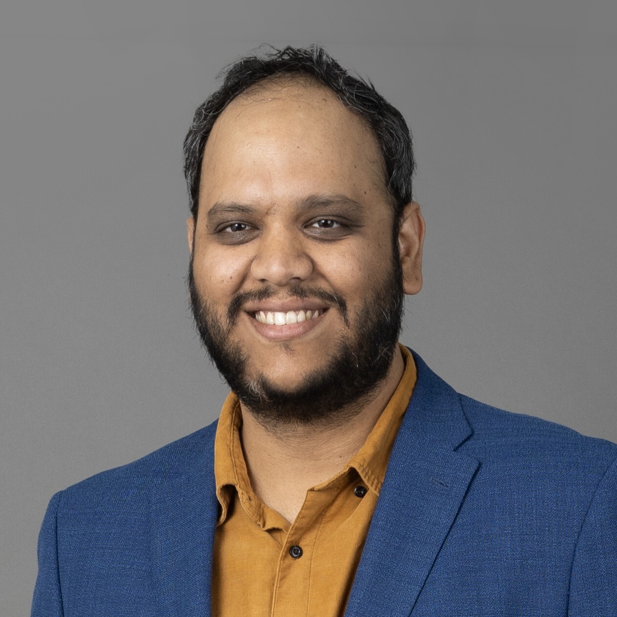 Headshot of Kartik Suresh