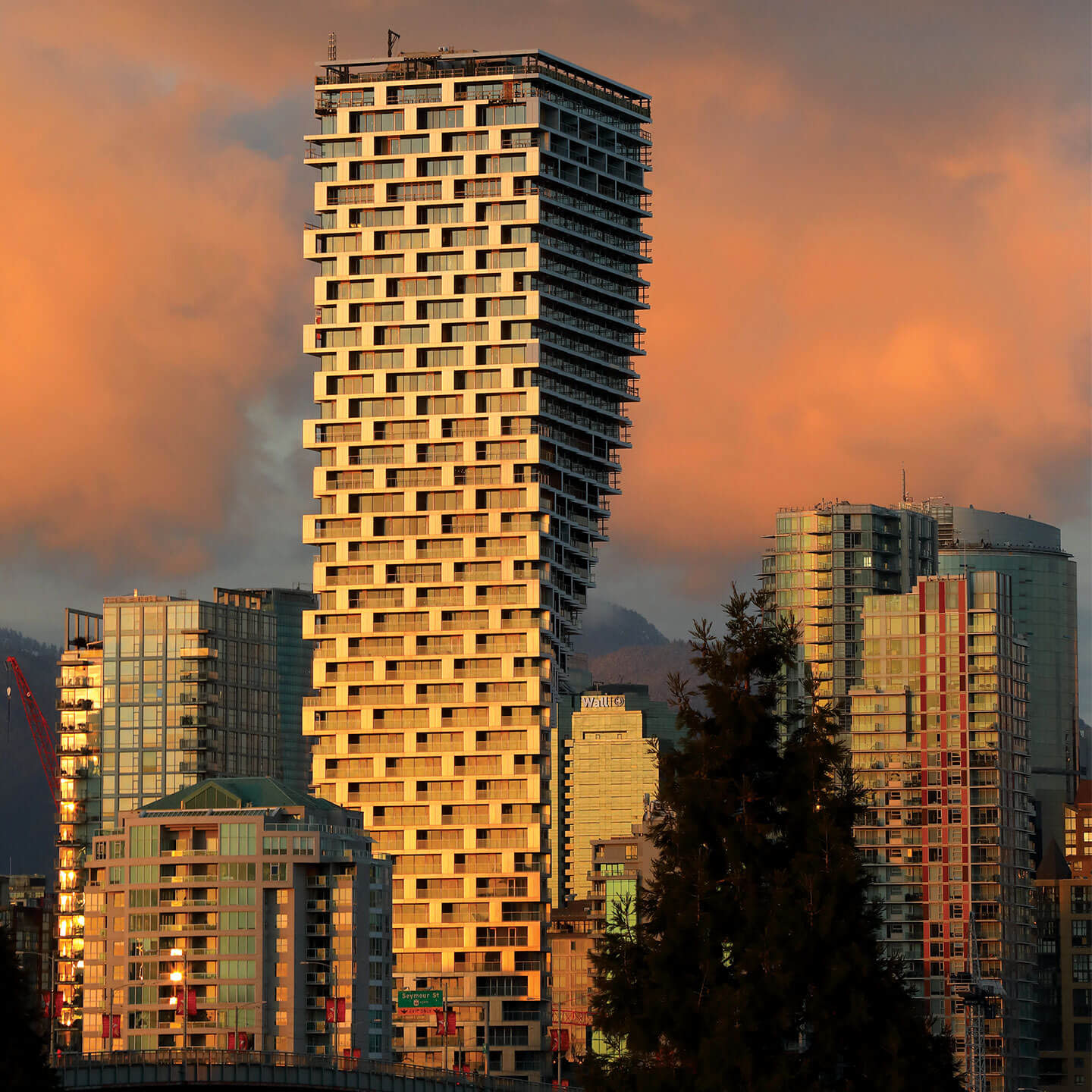 projects_hero_vancouverhouse