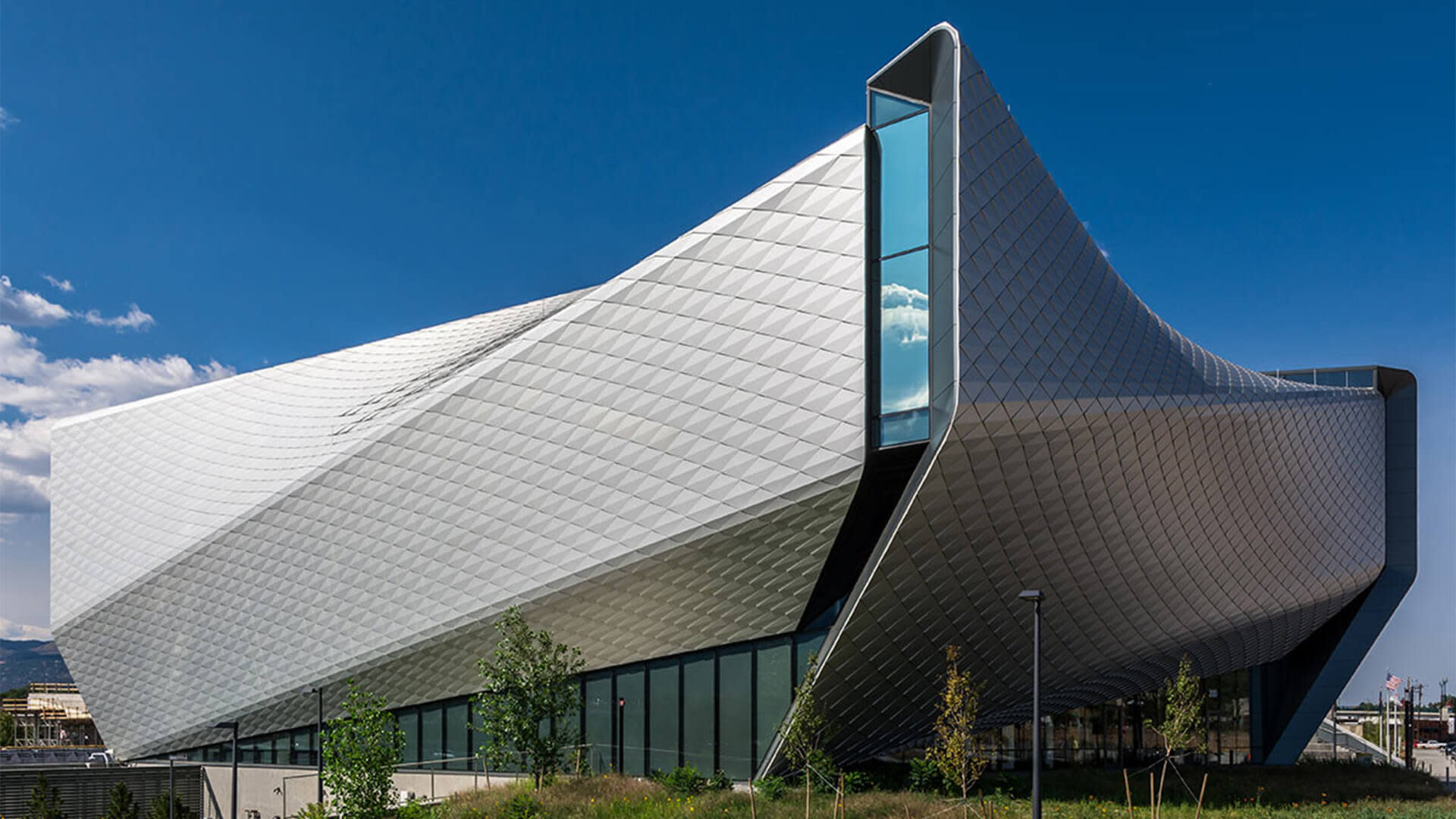 A building with a triangular shape