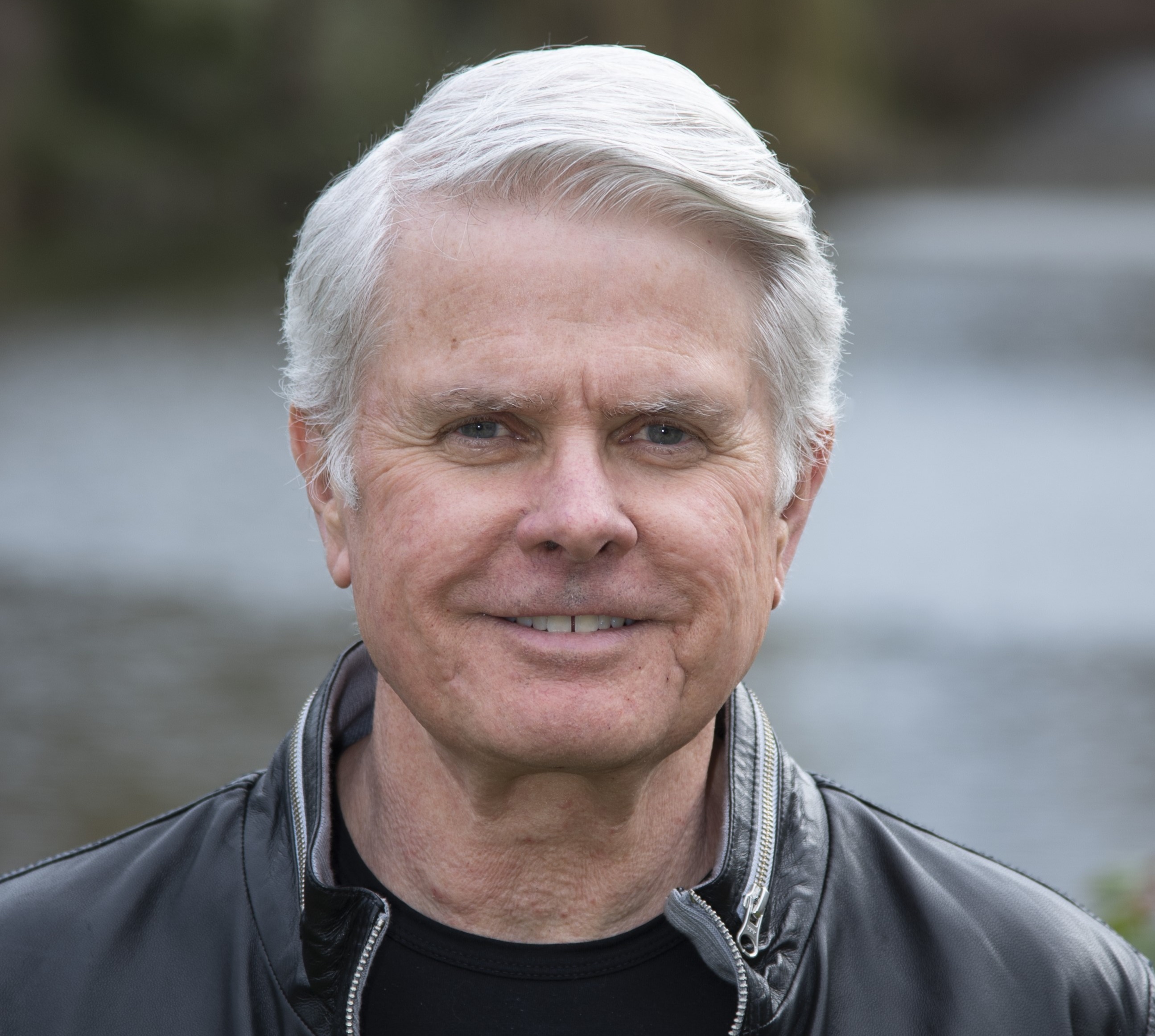 Headshot of Tom Sparrow