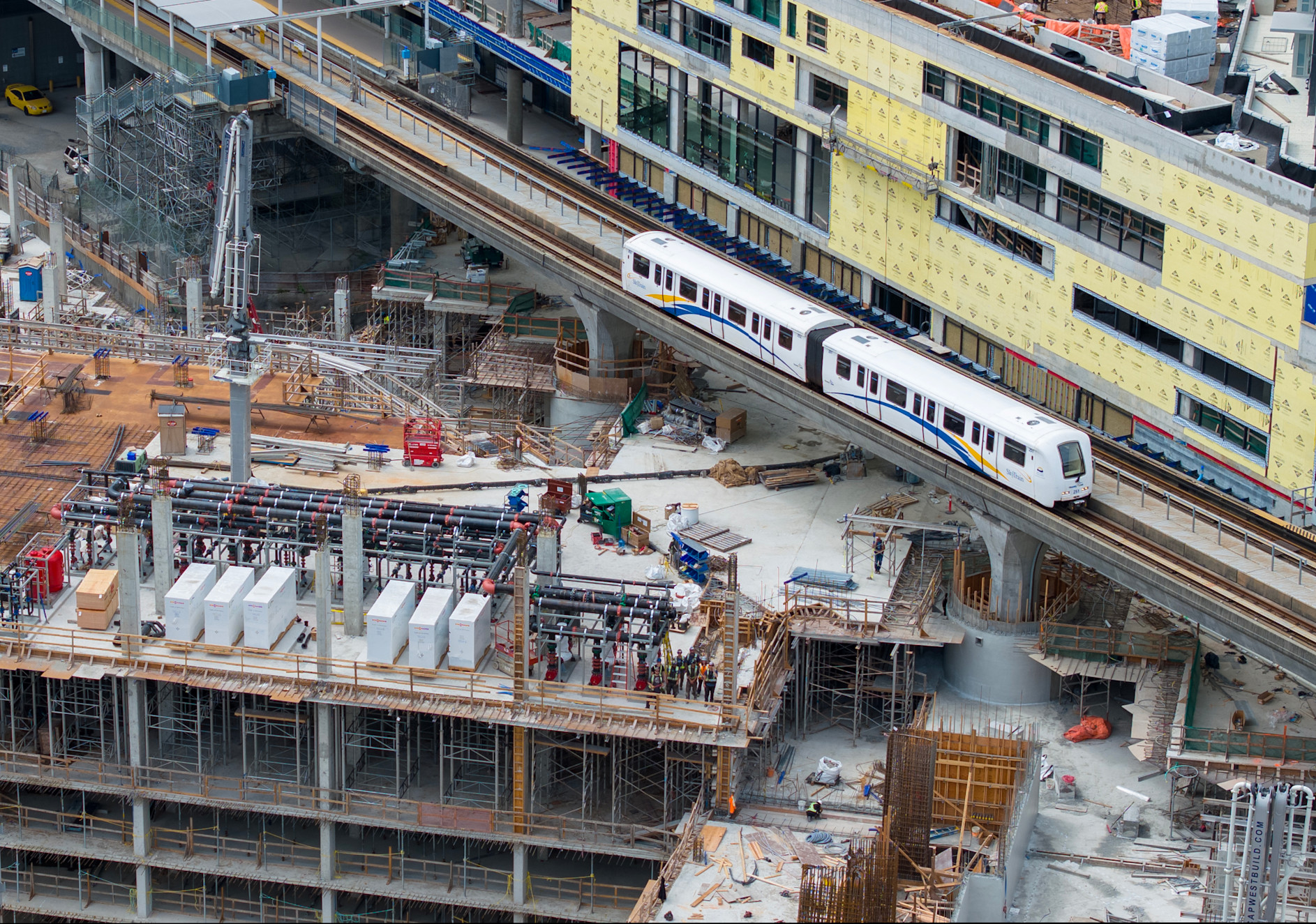 plumbing & mechanical jobsite under subway track
