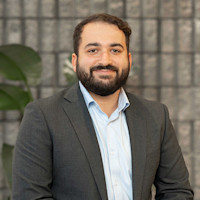 Peter Antoniou heashot