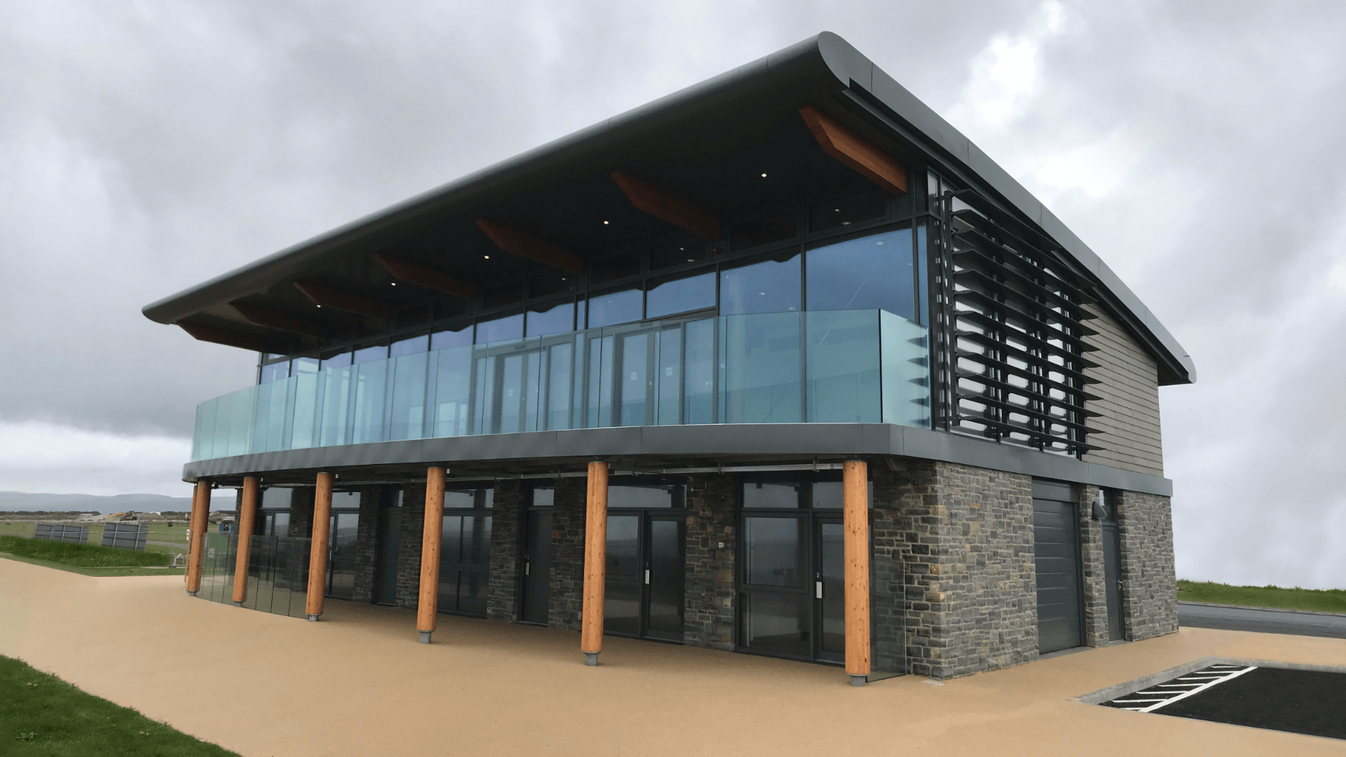 Rest Bay watersports centre building's render