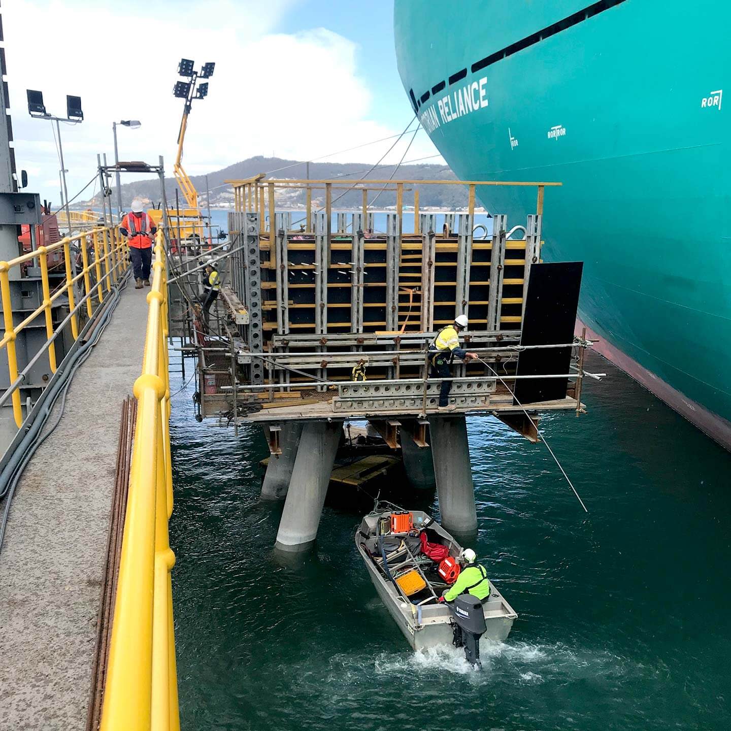 Hero Background_switchco