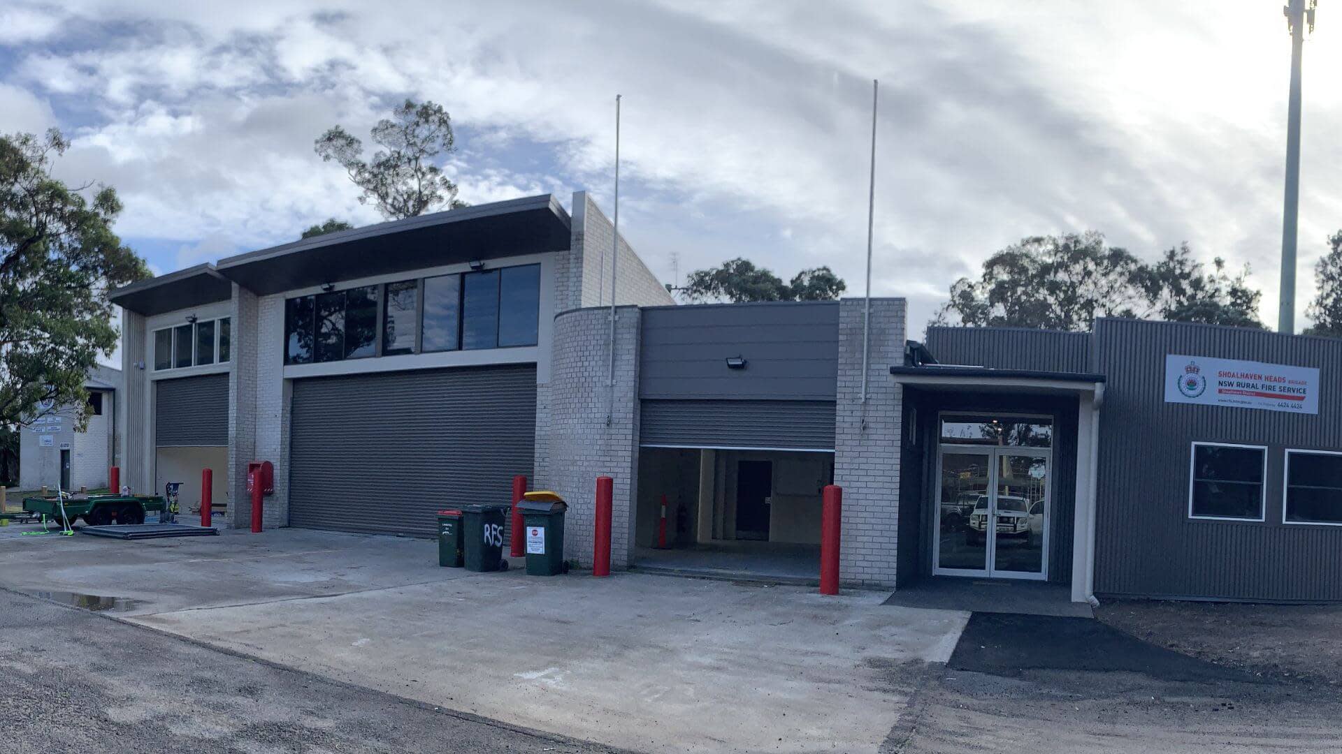 Front entrance of Shoalhaven heads brigade fire department