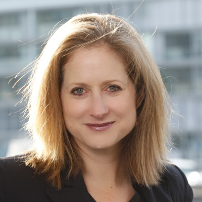 Headshot of Julie Harris