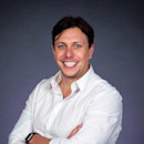 Headshot of Doug Bloom