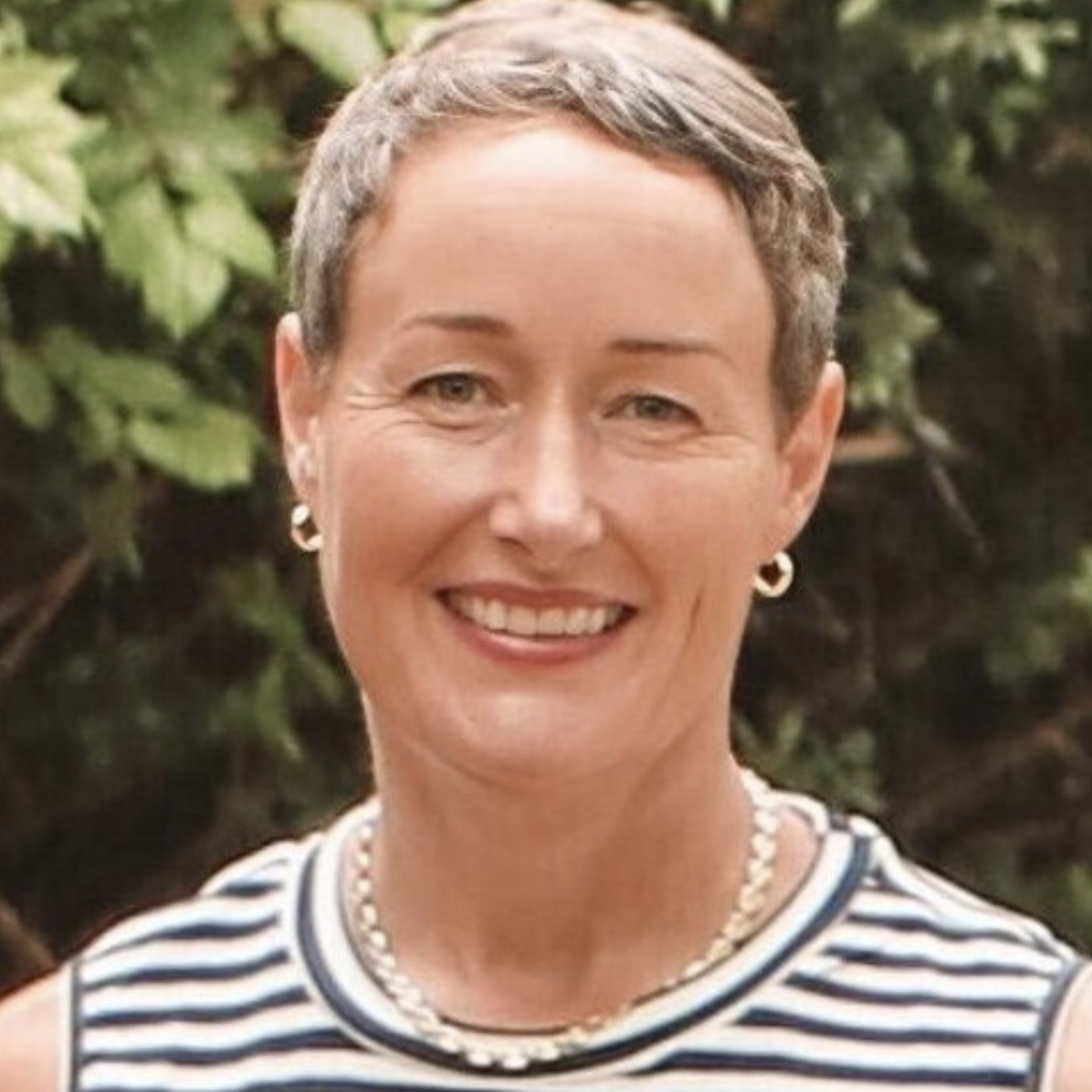 Headshot of Sara Angus