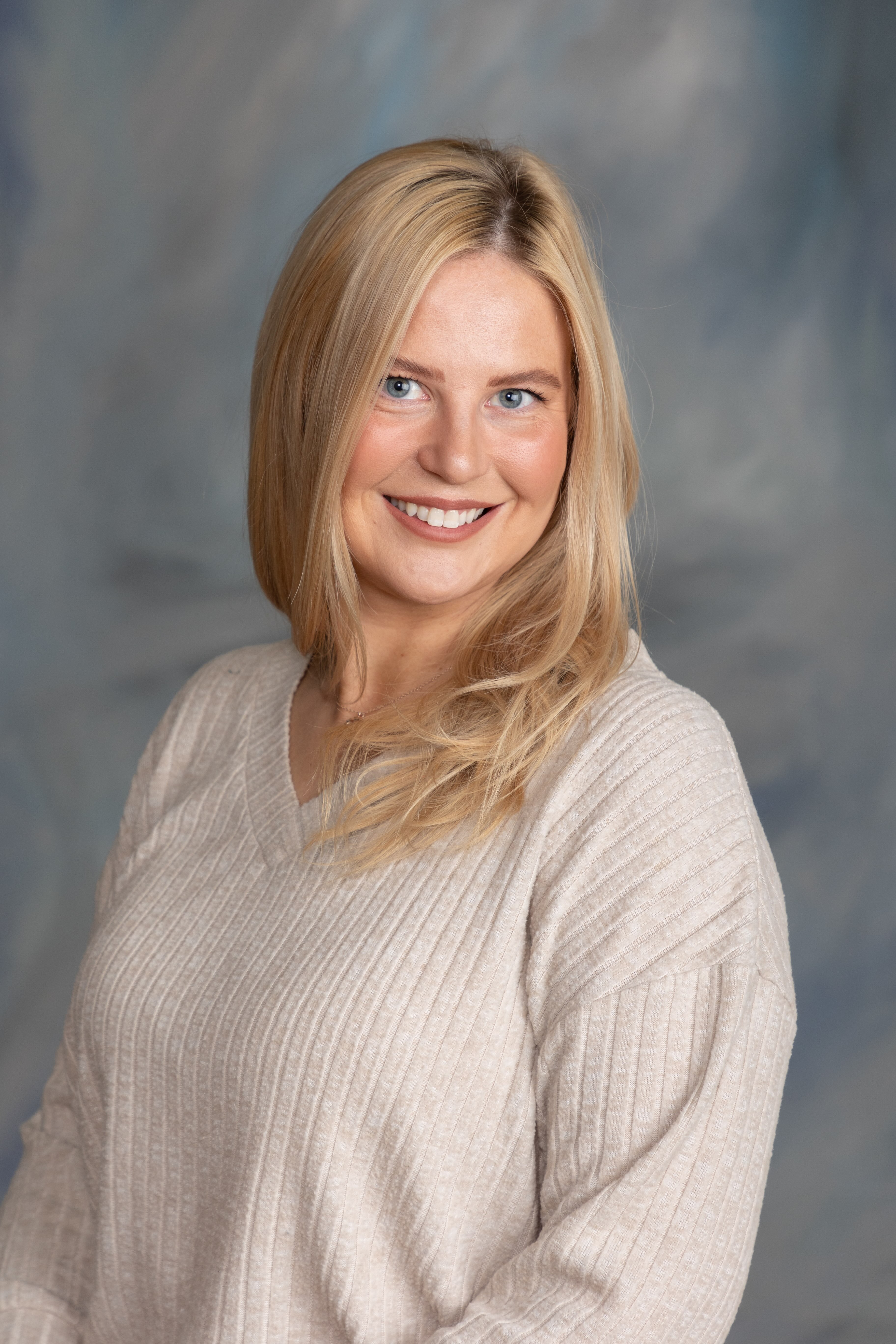 Headshot of Amanda King Dalman