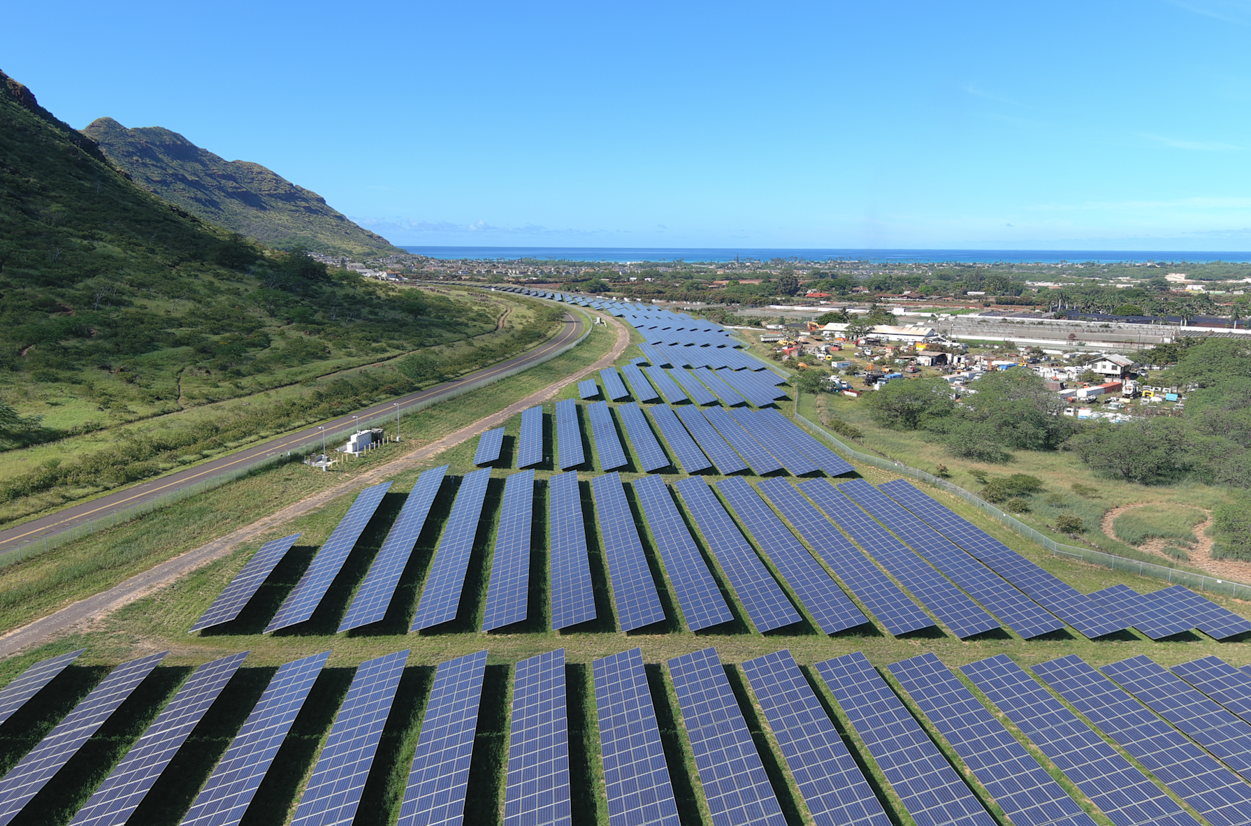 solar farm by altus power