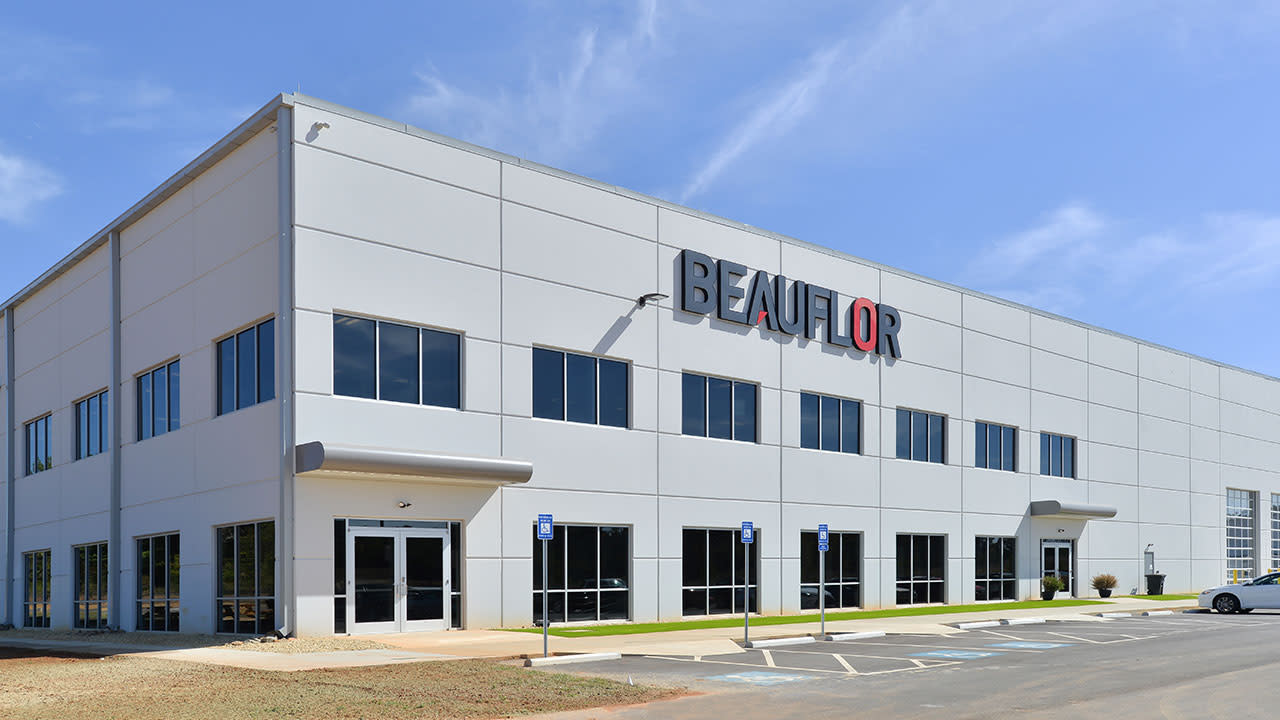 Beauflor's building's entrance