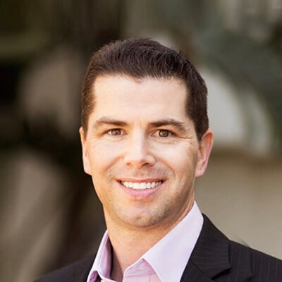 Headshot of Rob Graham