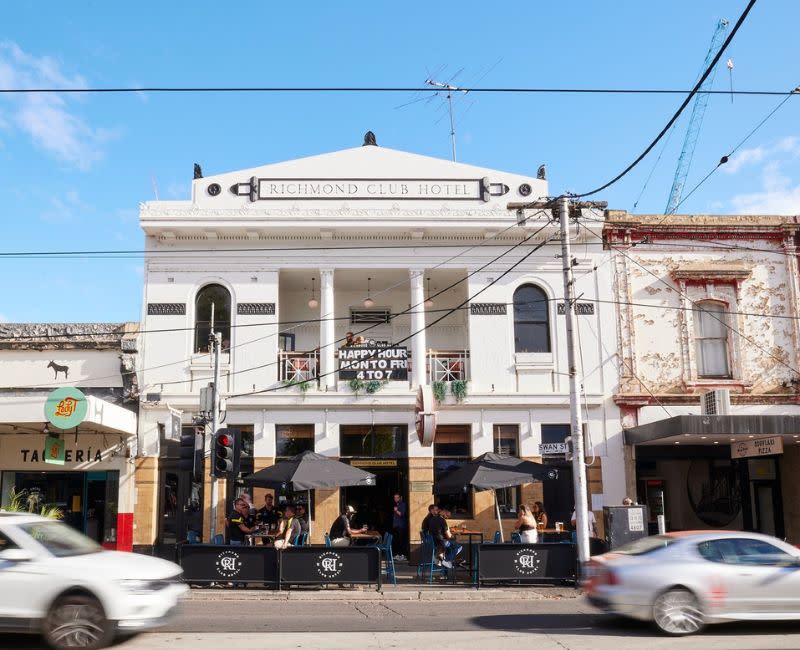 Richmond Club Hotel