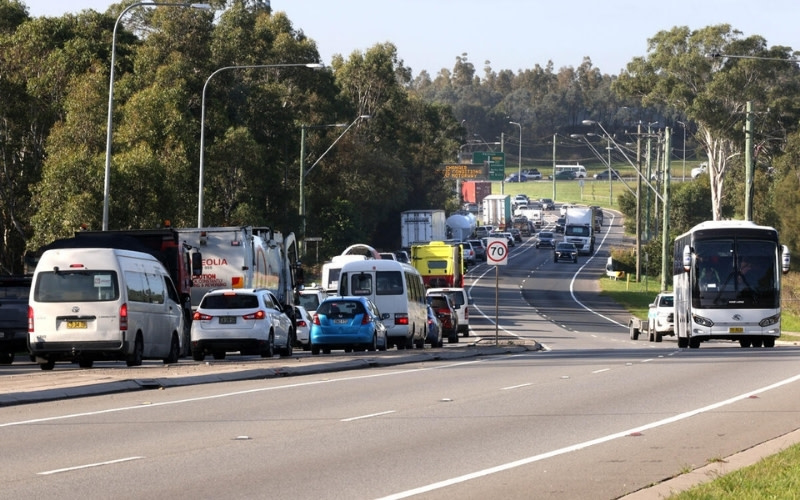 A photograph of traffic along Richmond Road